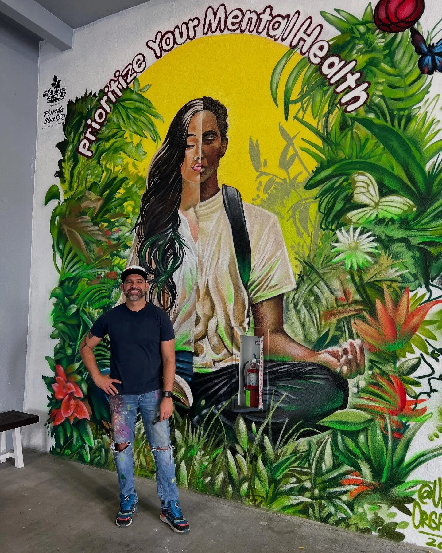 🎨✨
This week I had the incredible opportunity to contribute to the &ldquo;Mindfulness Sanctuary&rdquo; initiative at G Holmes Braddock Senior High in Miami! This amazing mental health project, spearheaded by the @miamiheat and sponsored by @florida.