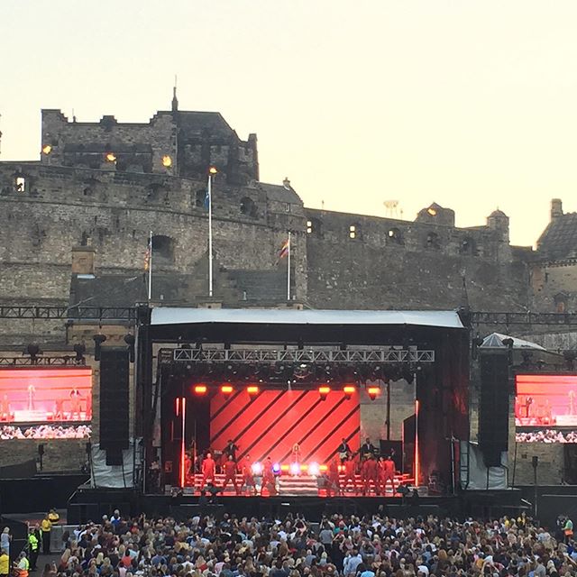 The summer Edinburgh Castle Concerts seem to get better every year. #edinburghcastle #kylie #thegardenflatedinburgh #livemusic