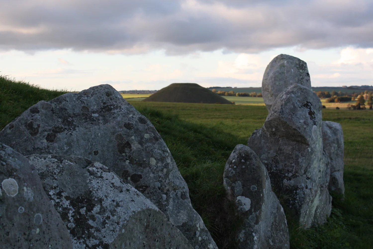 J1 - Silbury Hill.JPG