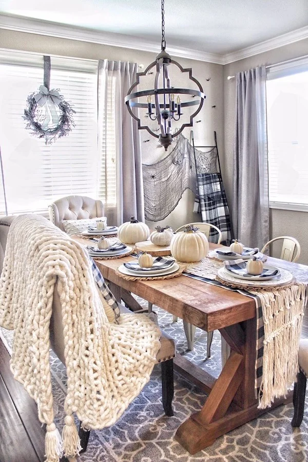 Likehome How To Create A Perfectly Spooky Halloween Tablescape