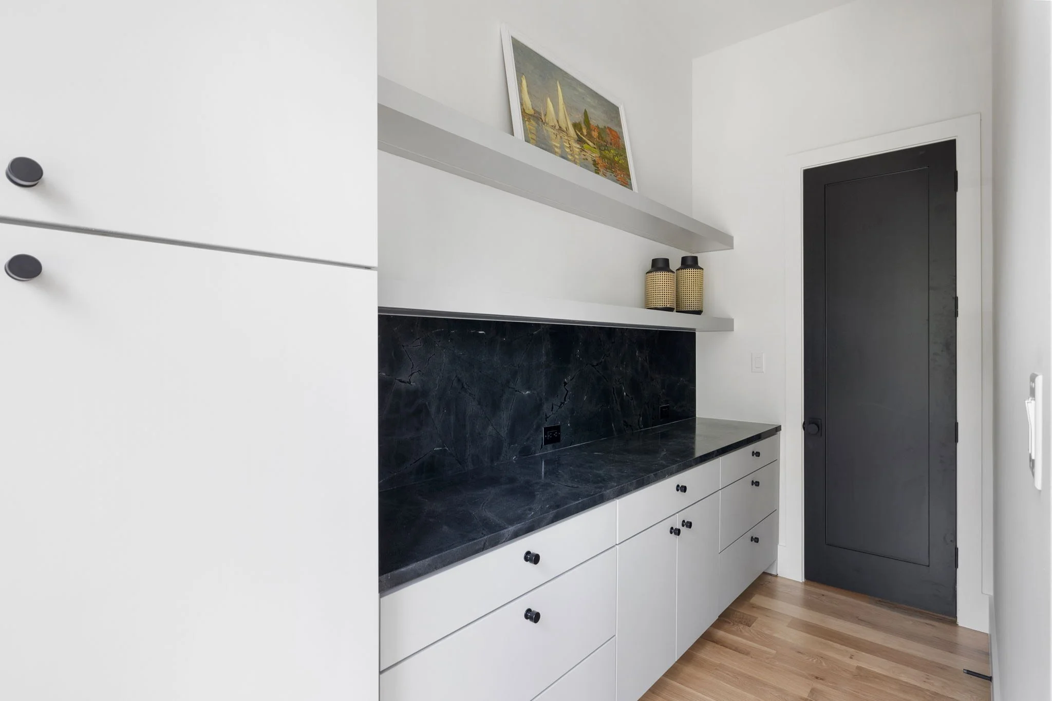 33-web-or-mls-3943 Hawthorne Ave 102 (interiors)-31.jpeg