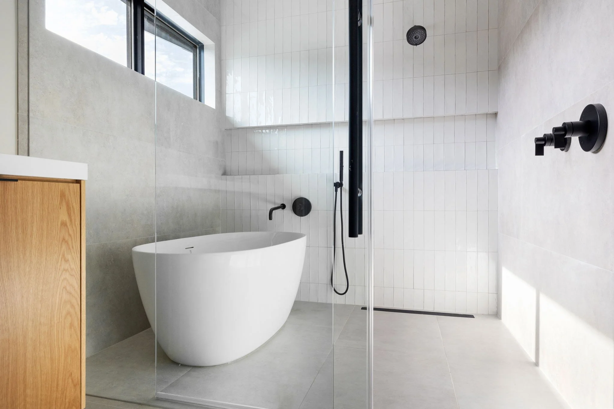 50-web-or-mls-3943 Hawthorne Ave 102 (interiors)-48.jpeg