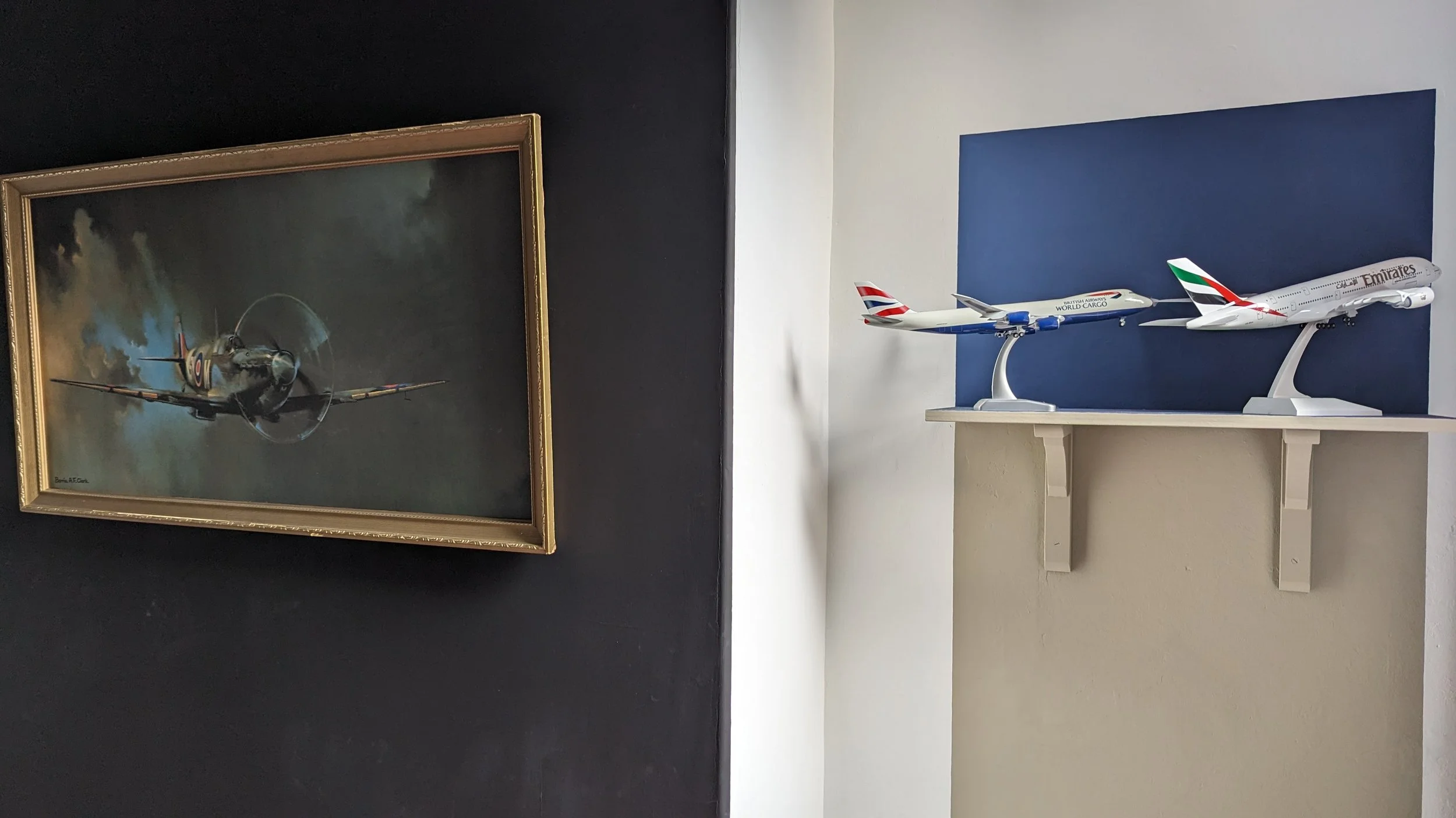 Aeroplane paiting and aerplanes.jpg