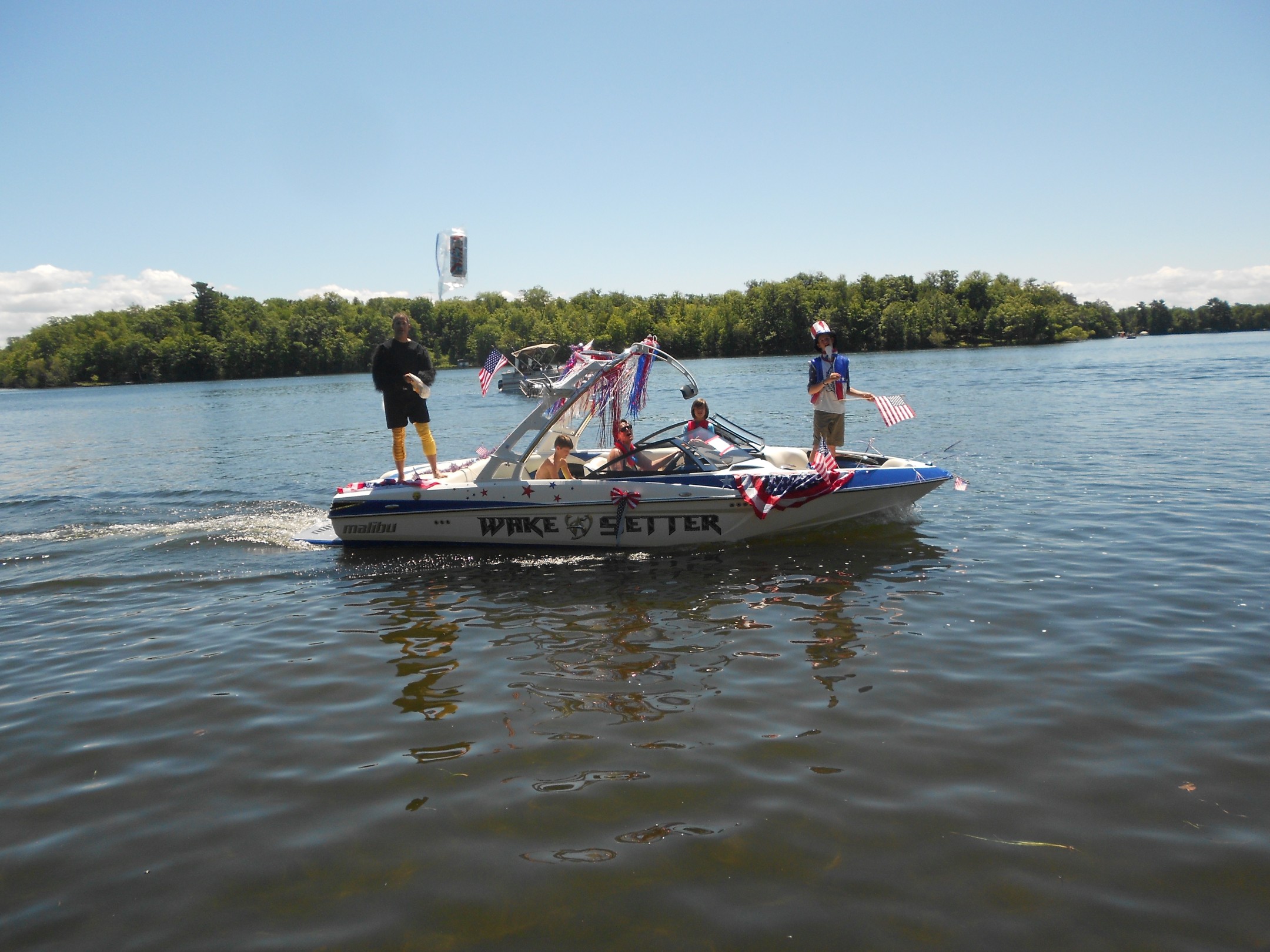 LLPOA Boat Parade 008.jpg