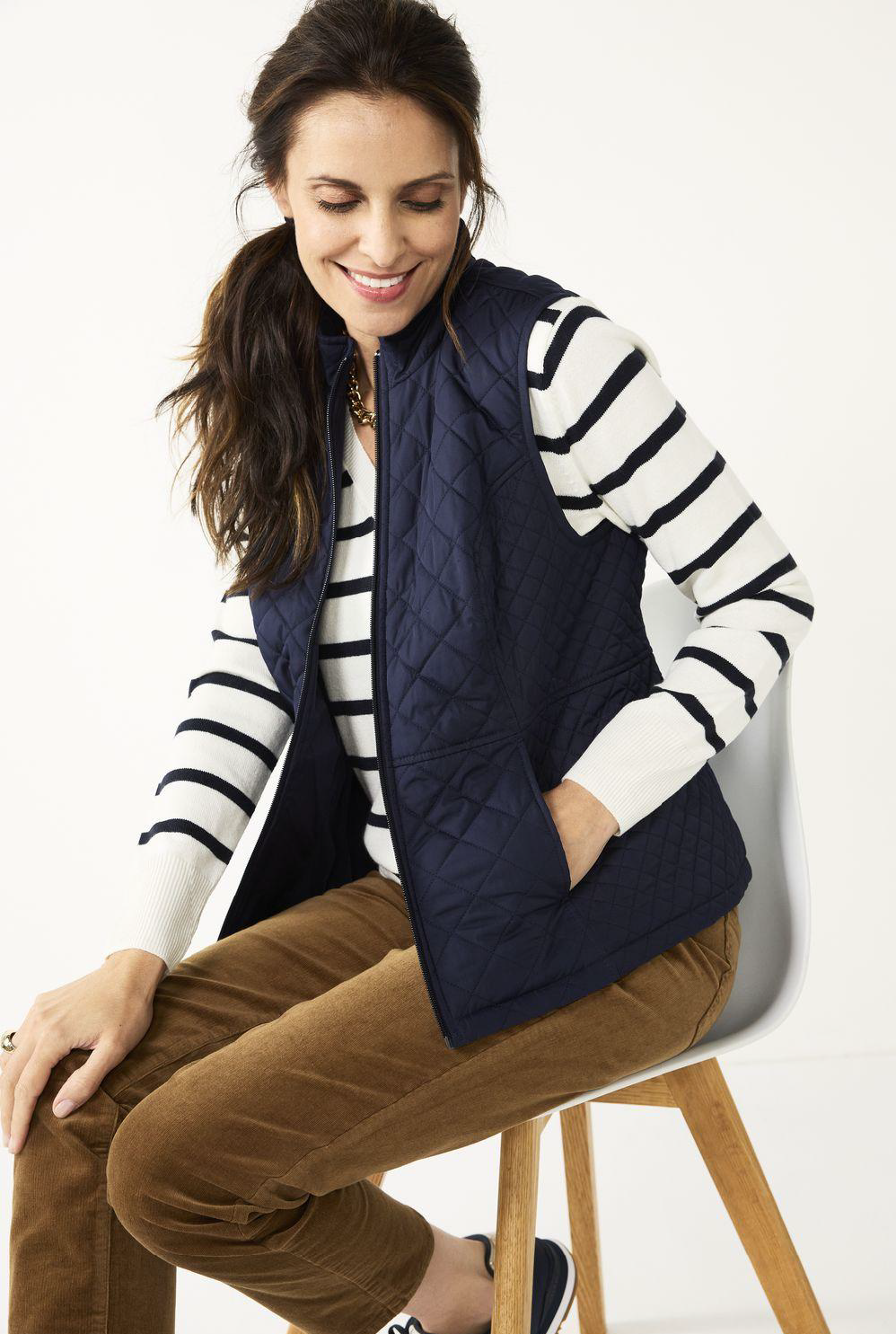 221002_EC_CB_Oct_photo deck_Page_10_Image_0001.png