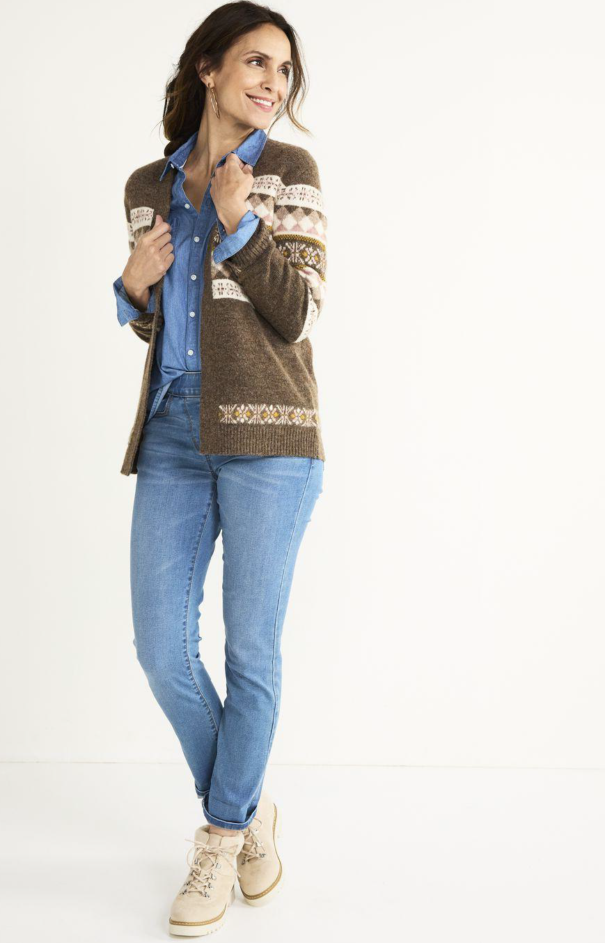 221002_EC_CB_Oct_photo deck_Page_23_Image_0001.png