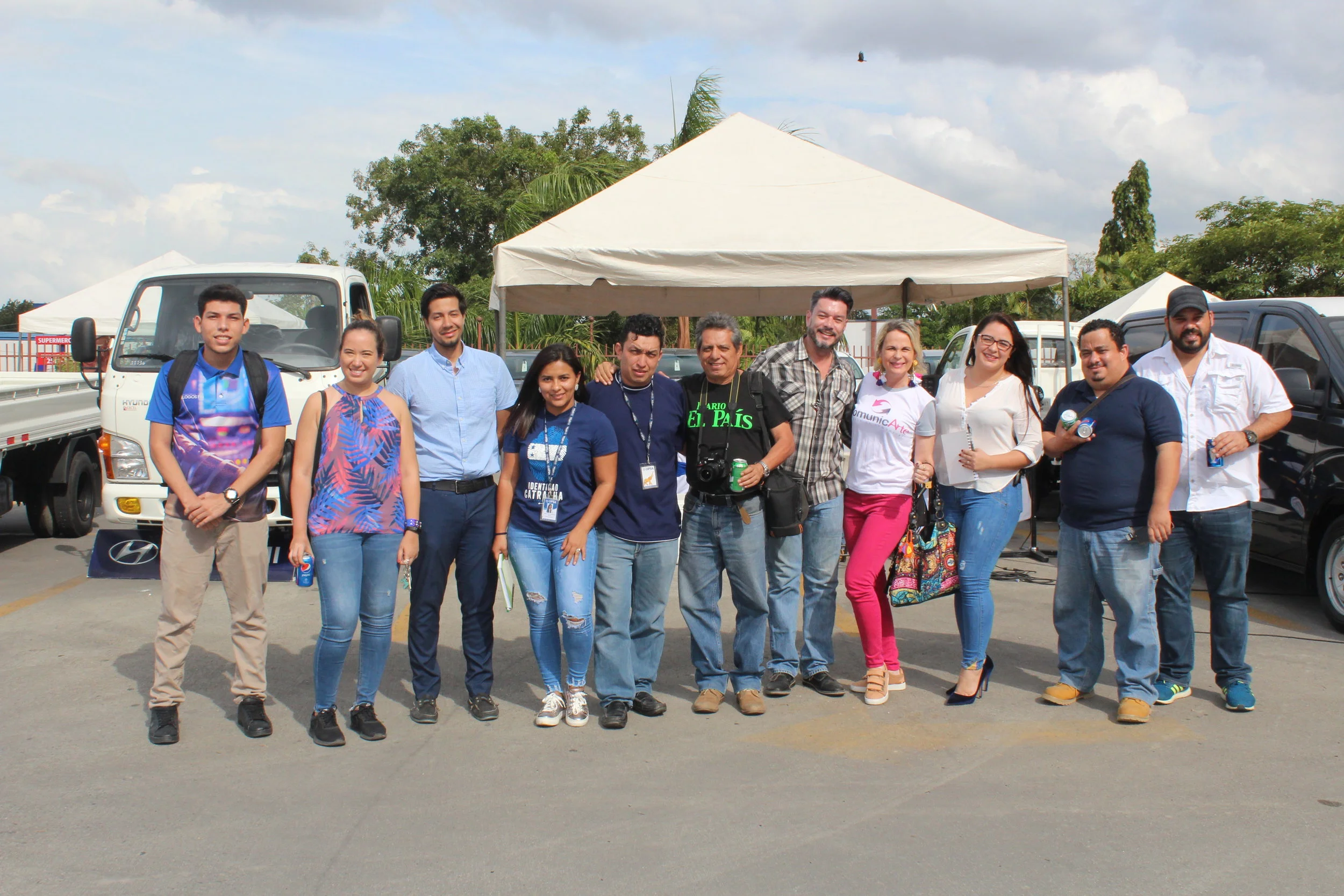 ¡Excel realizó exitosa Feria de línea de trabajo con grandes promociones para todos sus clientes! - San Pedro Sula