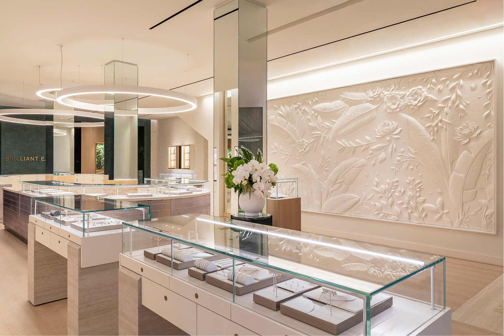 BE26_SOTF NSO_Showroom_BeverlyHills_RGP-3230 1.png