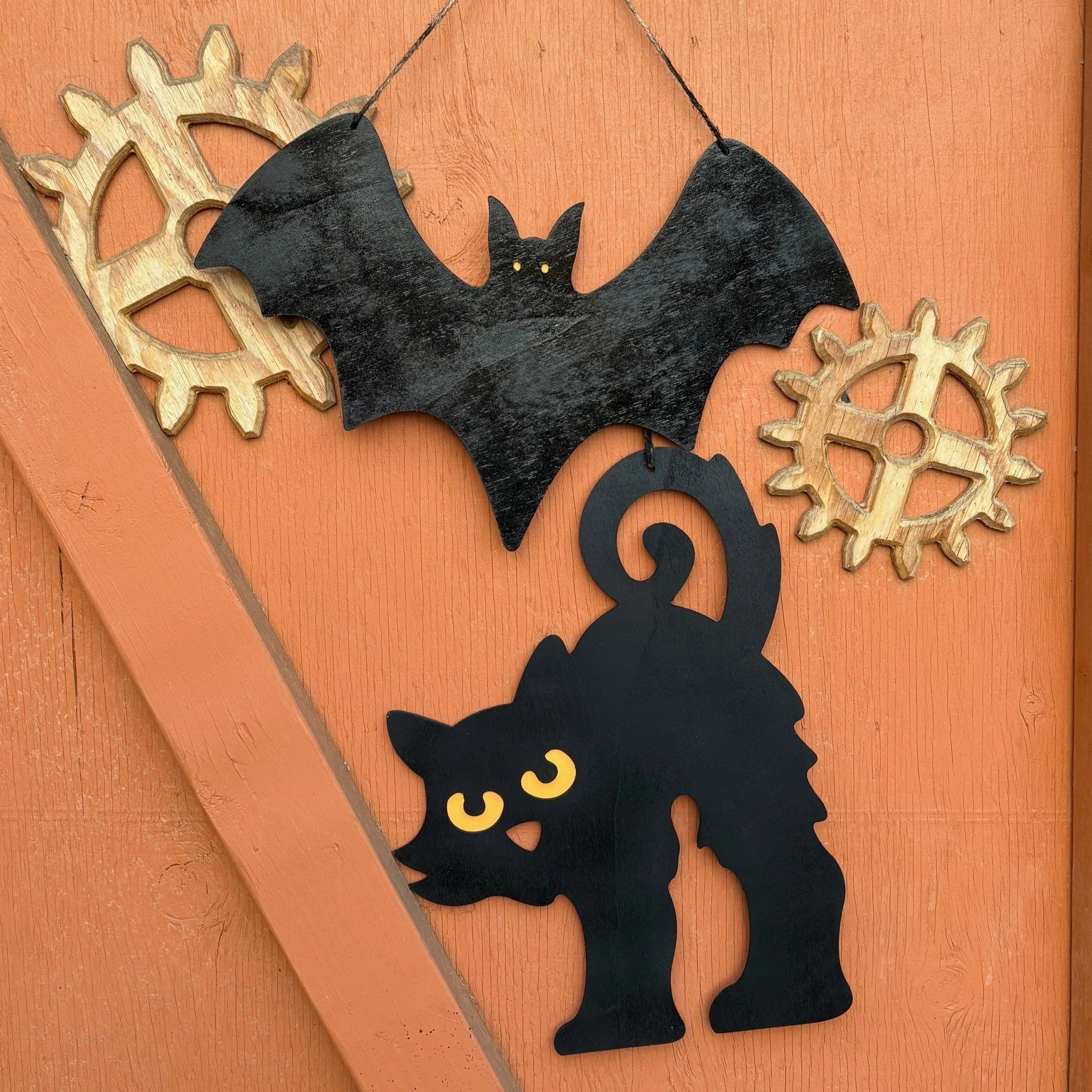 Halloween Fun: Wooden Black Cats and Bats