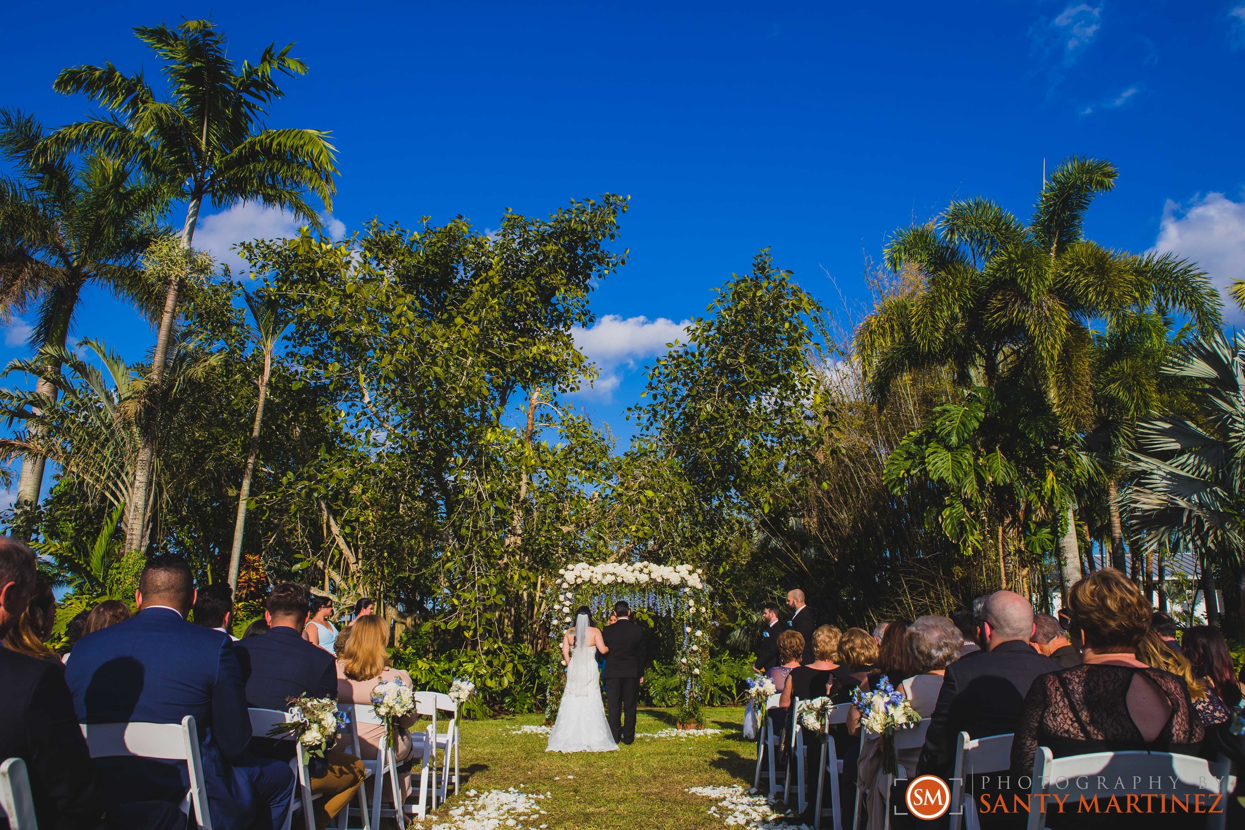 Wedding - Whimsical key West House - Photography by Santy Martinez-18.jpg