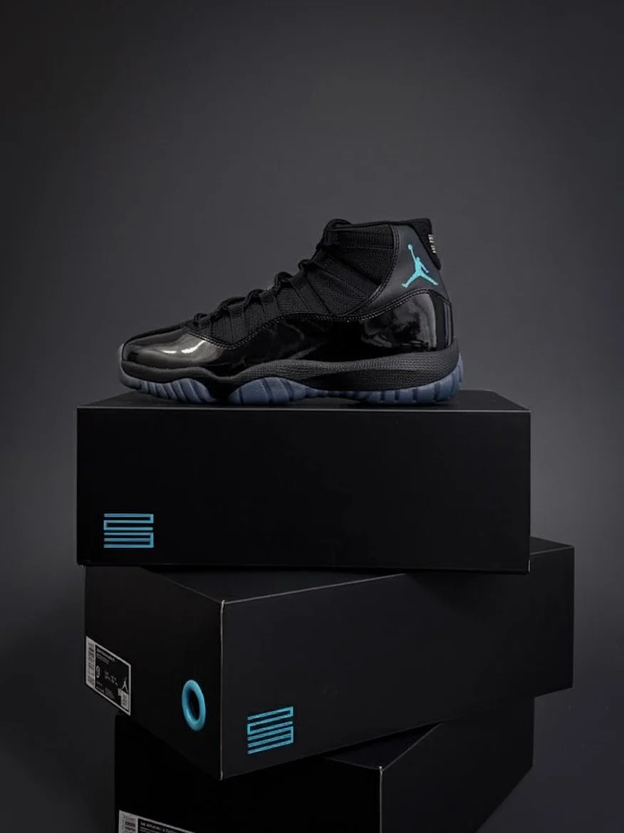 Air Jordan 11 &rdquo;Gamma&ldquo; will be available Saturday 12/13 at 10:00 AM at The Loop (Yonkers &amp; Spring Valley). First come first served. Men&rsquo;s and Boy&lsquo;s sizes will be available.

Men&rsquo;s CT8012-047 : $235
Boy&lsquo;s 378038-