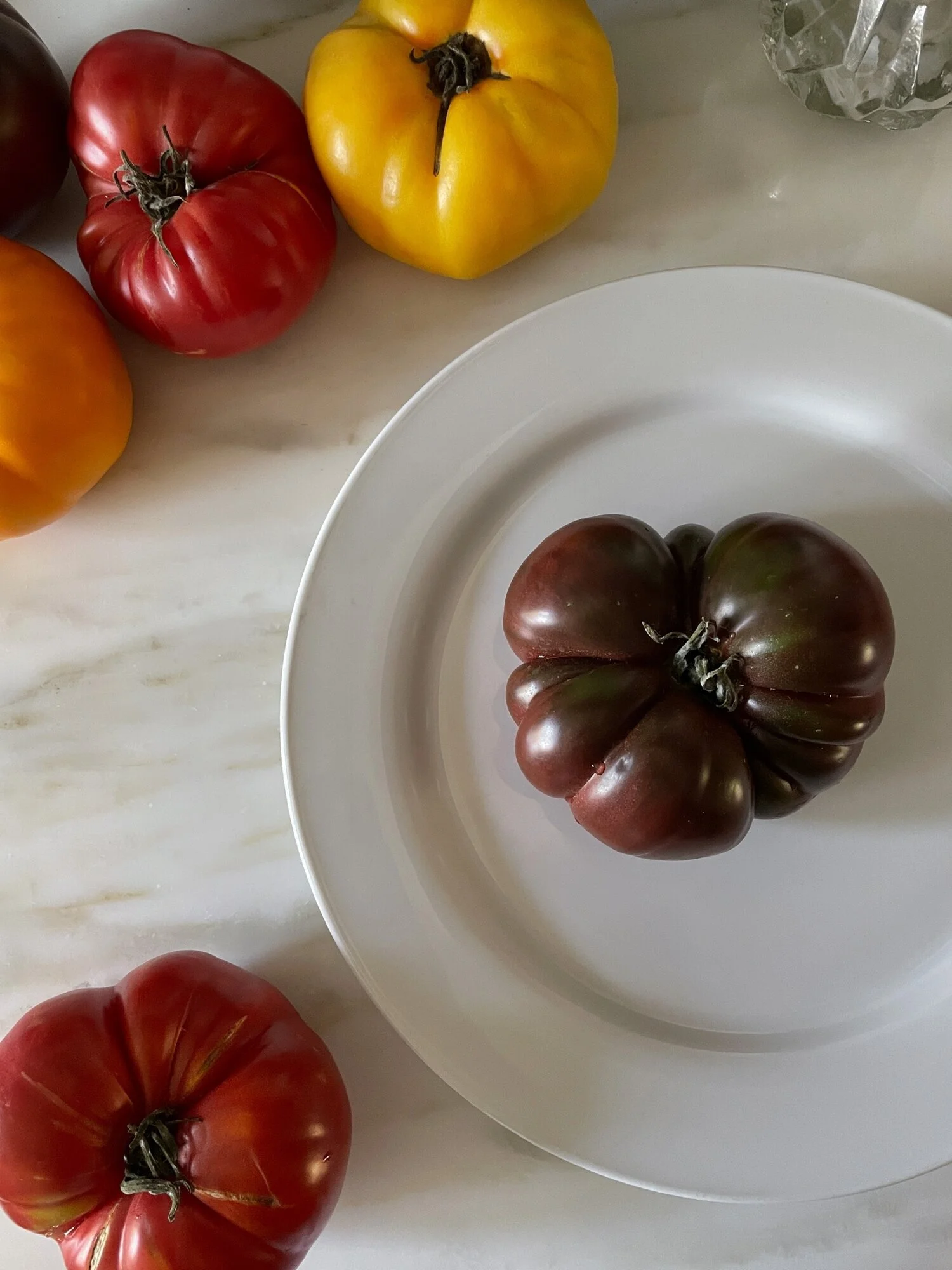 Heirloom Tomatoes + Simple Moments