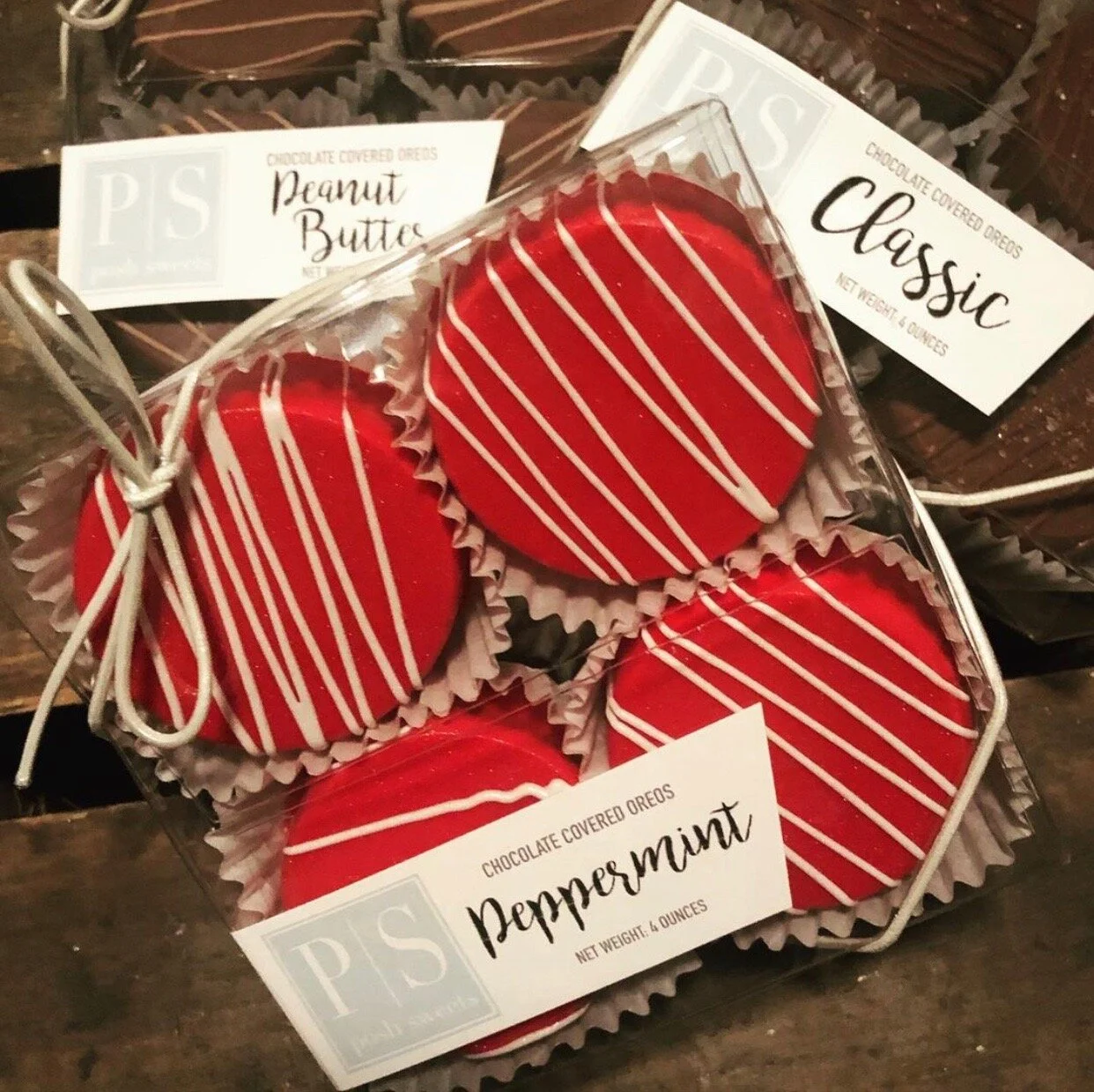 CHOCOLATE COVERED OREOS // CHOOSE YOUR FLAVOR!