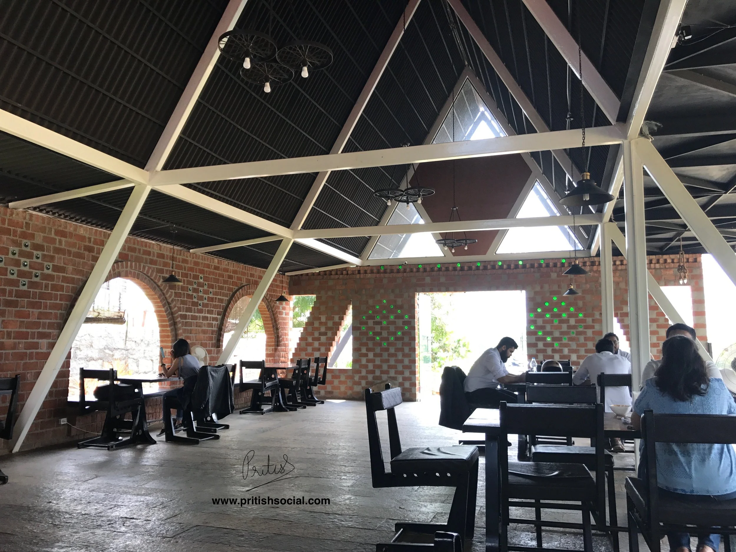 NH7 Refuel Restaurant | Food Photo Blog | PritishSocial