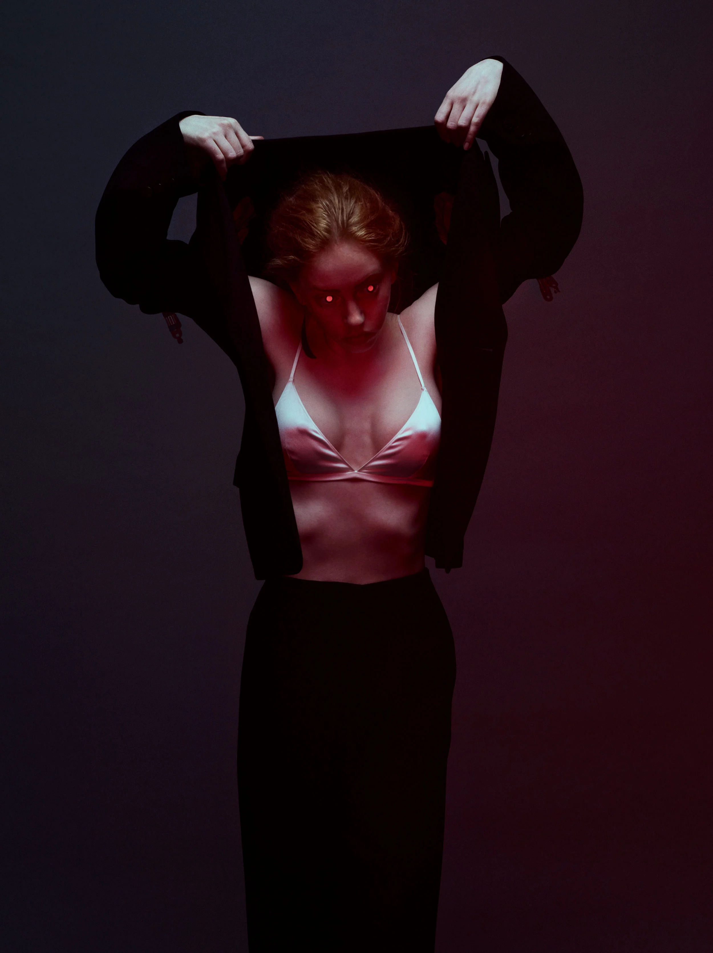 STUDIO_02_056 f3 crop_mid.jpg