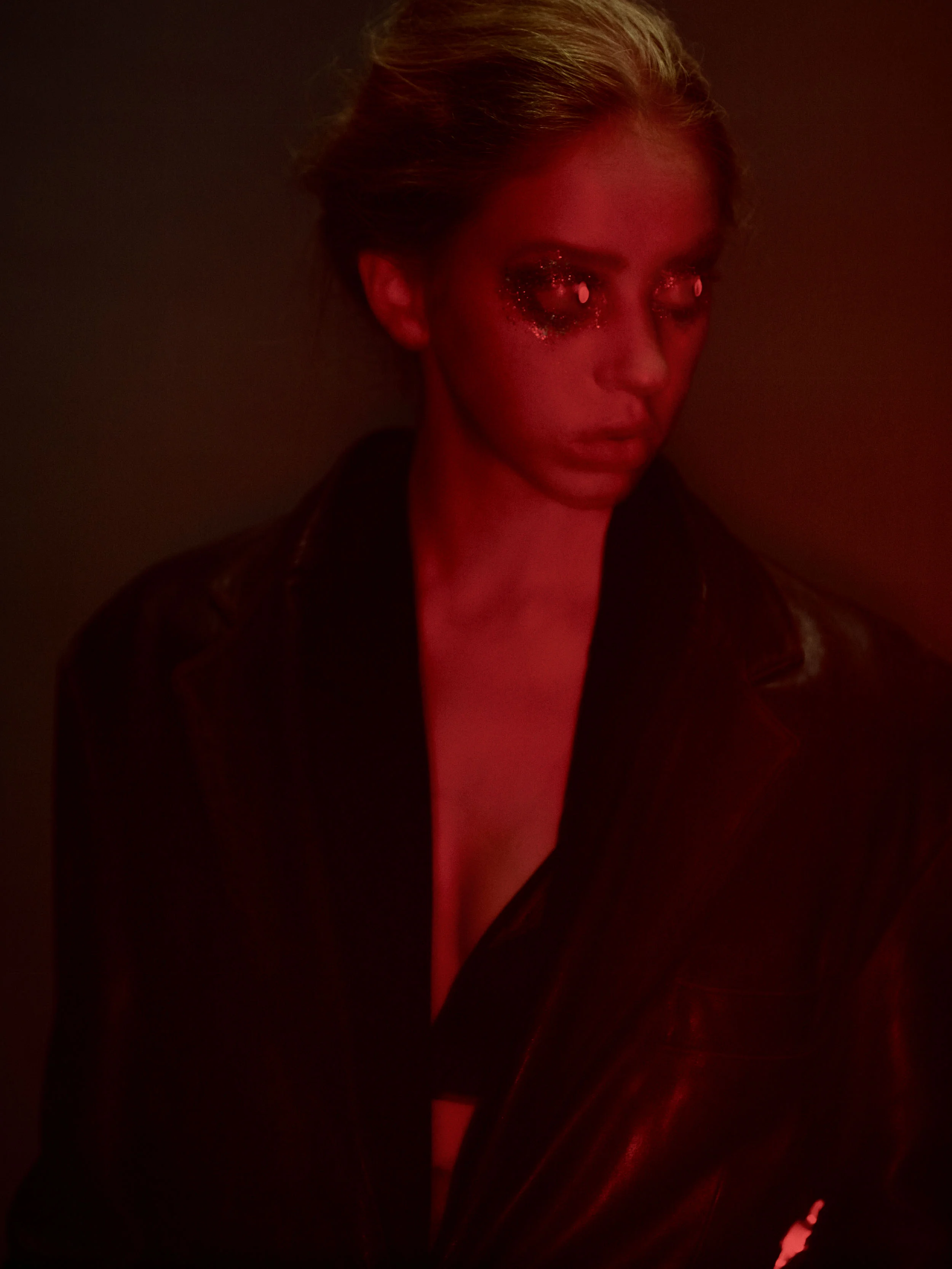 STUDIO_07_012 f2 crop_mid.jpg