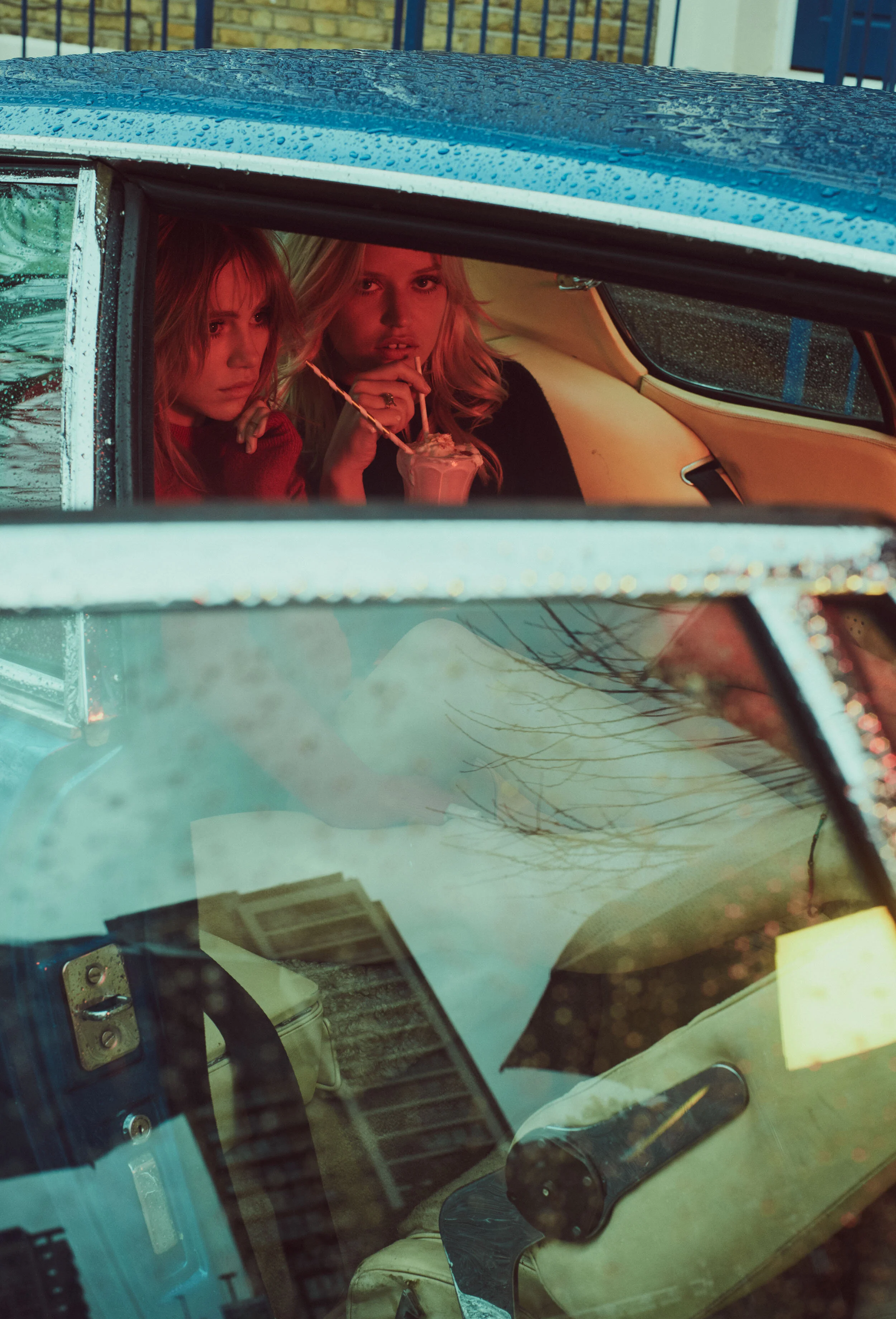 2019_02 HOUSE PARTY_SHOOT05_055 CROP_MID.jpg
