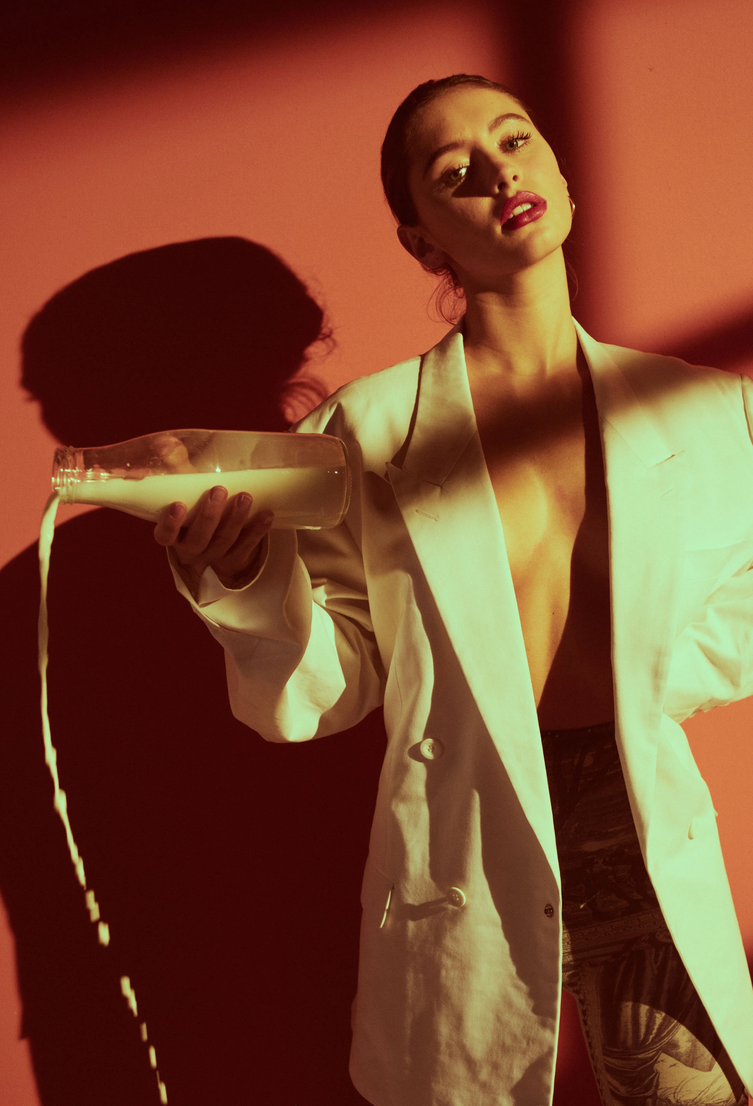 2019_02 HOUSE PARTY_SHOOT18_079 CROP_MID.jpg