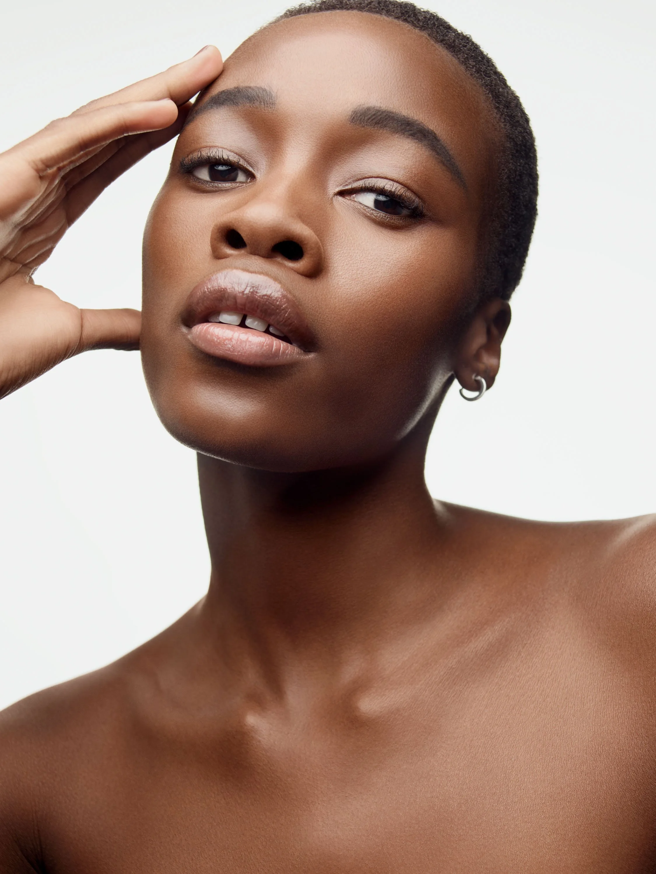 GATES_HOURGLASS_EQUILIBRIUM_MICHELLE_SHOT01_PORTRAIT_109 f4.jpg