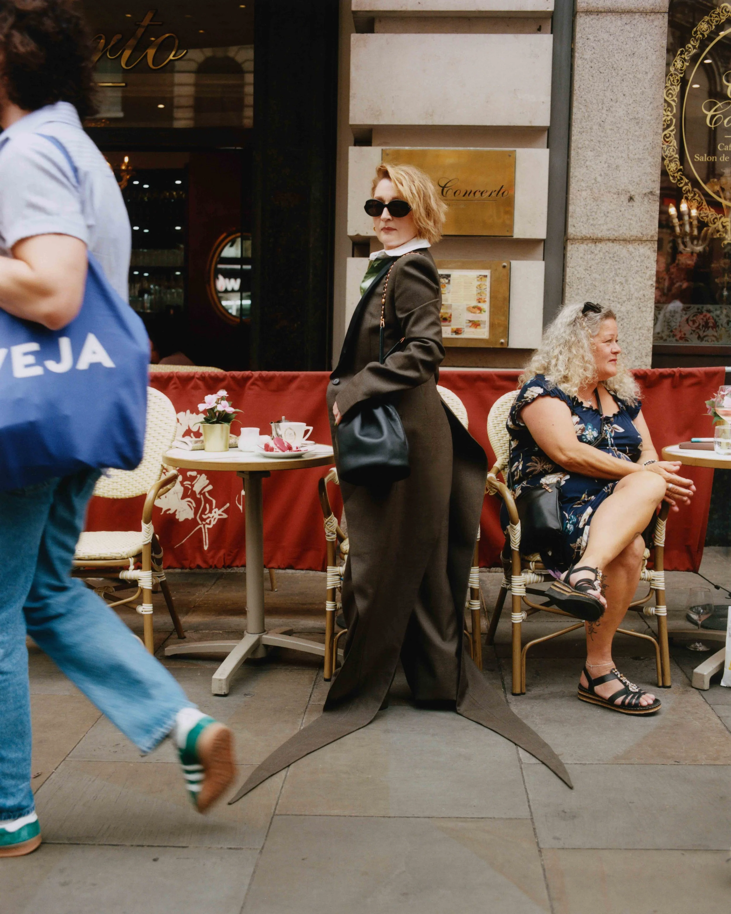 C.H_SUNDAY.TIMES_08.24_04 copy.jpg