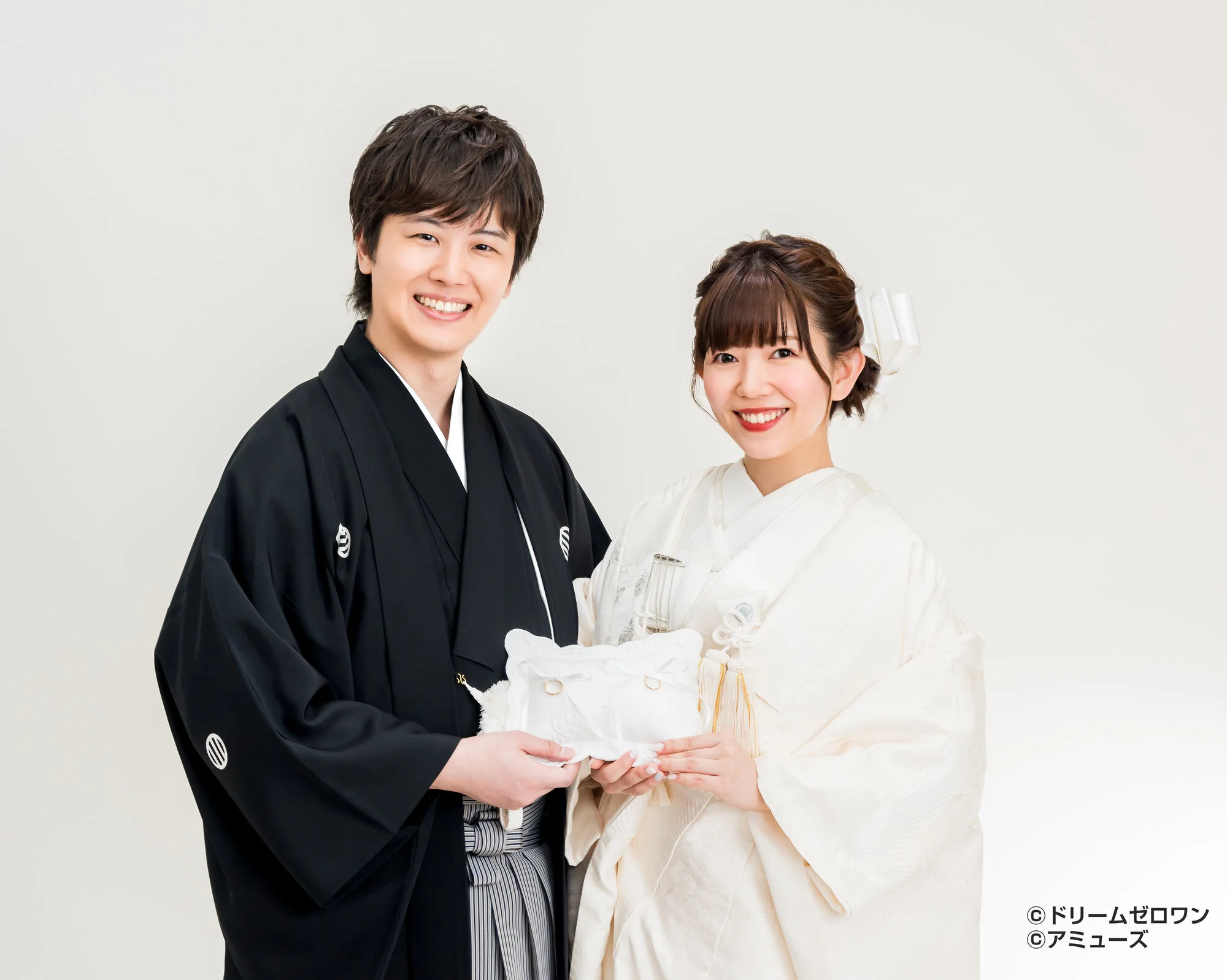 Yui Makino Found Her Prince Charming!