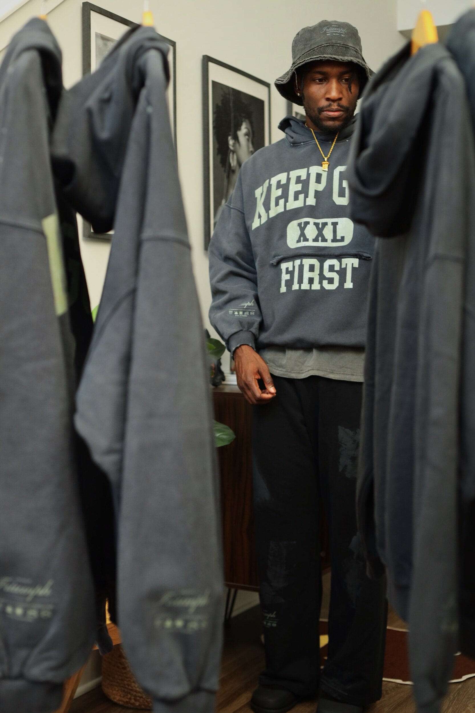 1C590C93-293A-4D4C-B9B9-DA6E86A464A9