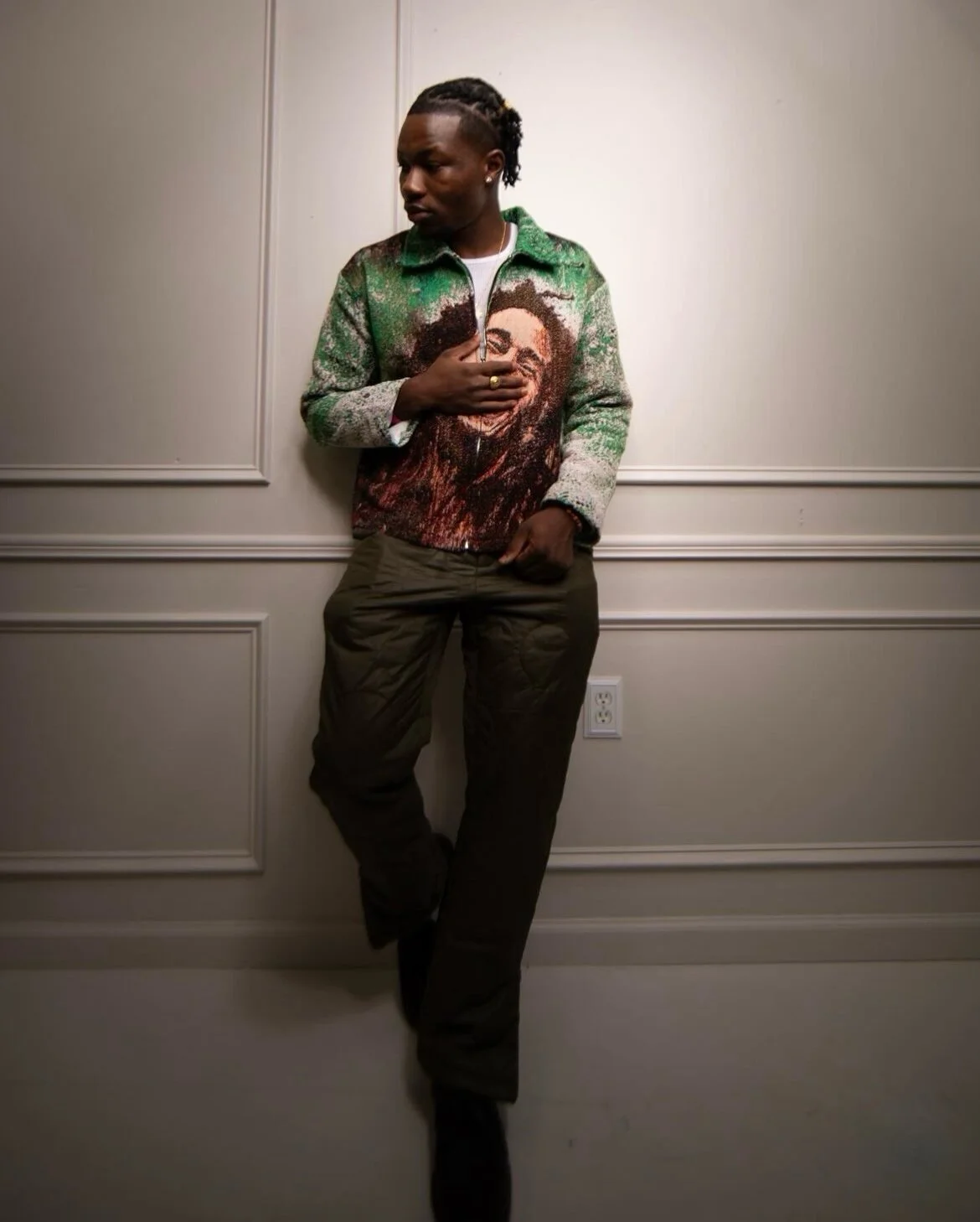 9CD93299-800F-40C8-90D7-FC945AD8B951