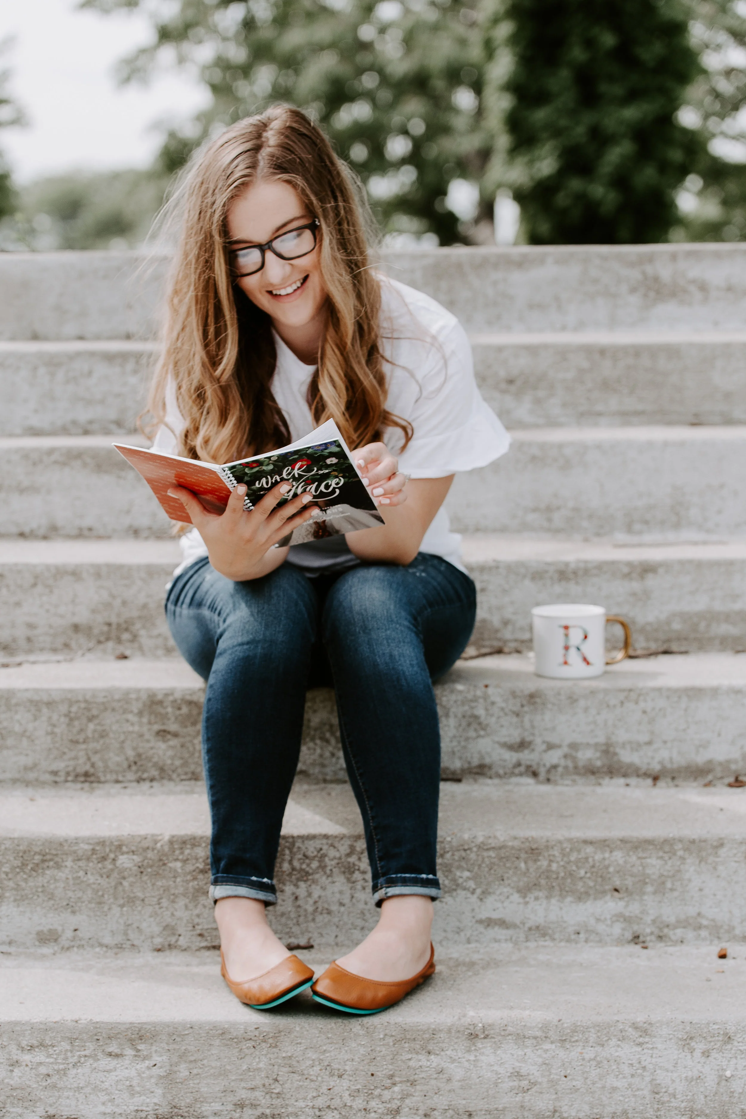 Picture by Lauren Graeve Photography || Wearing Brown Chestnut Tieks 