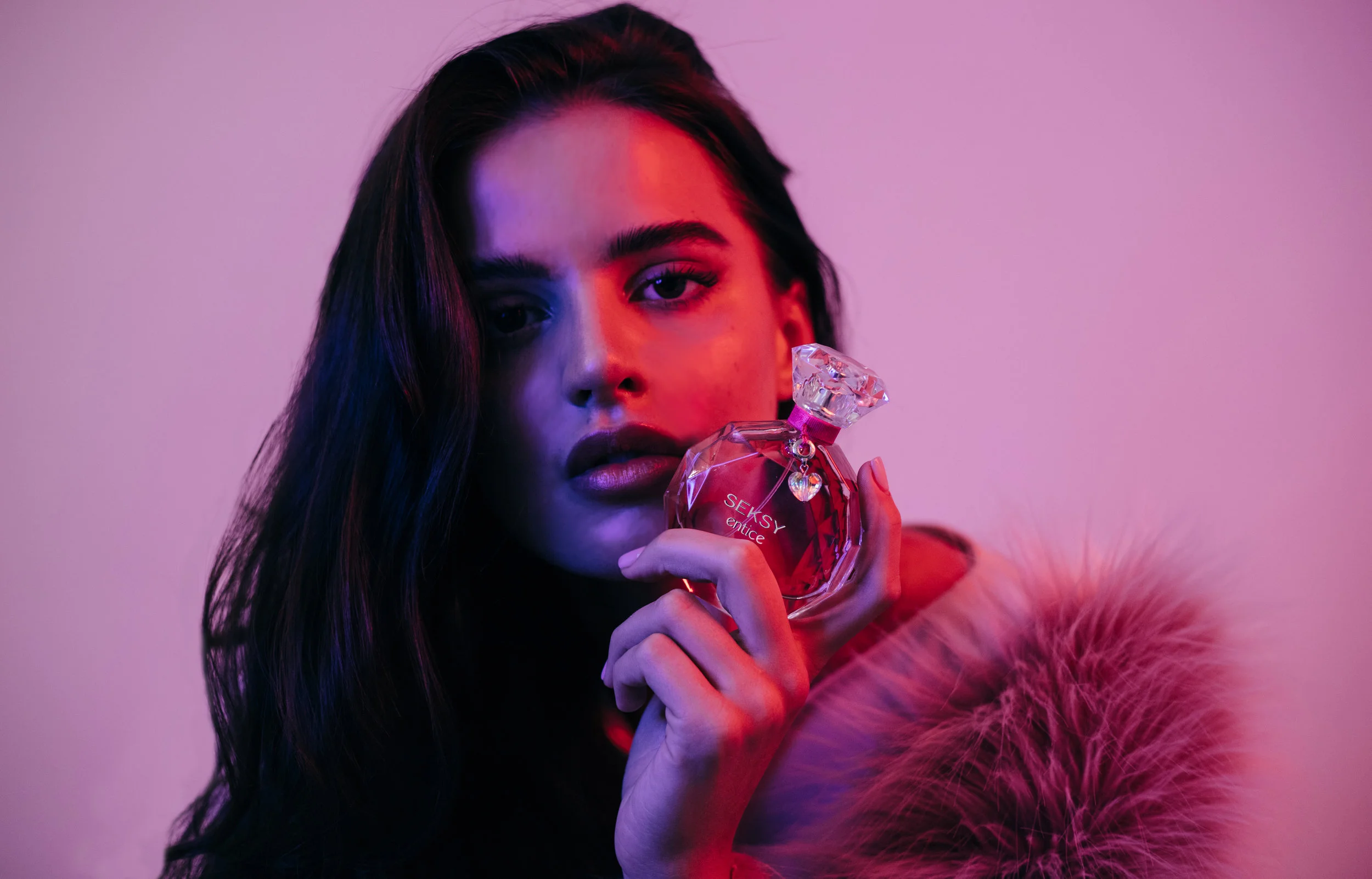 Copy of IMG_5836_retouch_v4.jpg