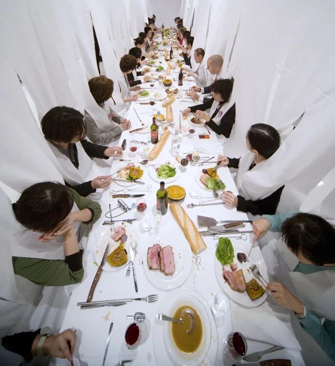 Marije Vogelzang’s 10 ways to host a Christmas dinner like a badass jingle bell