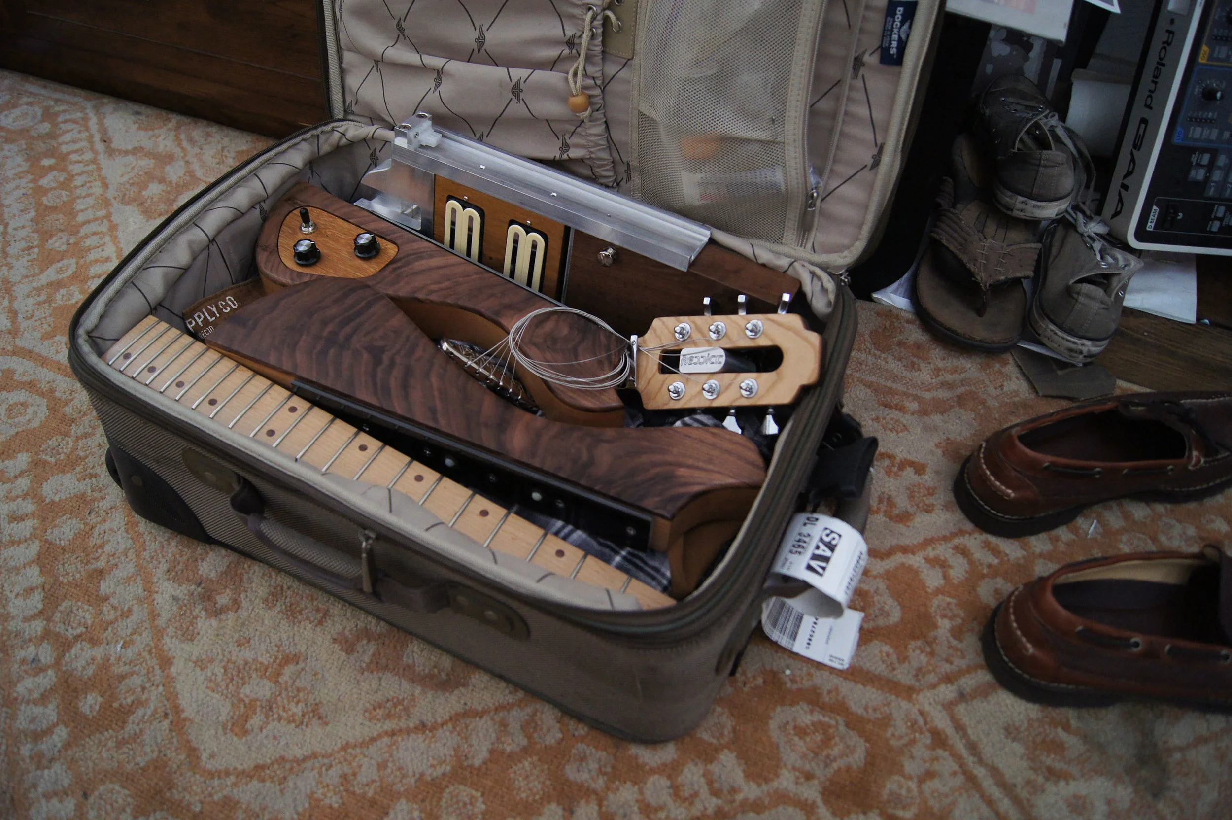 in suitcase core77.jpg