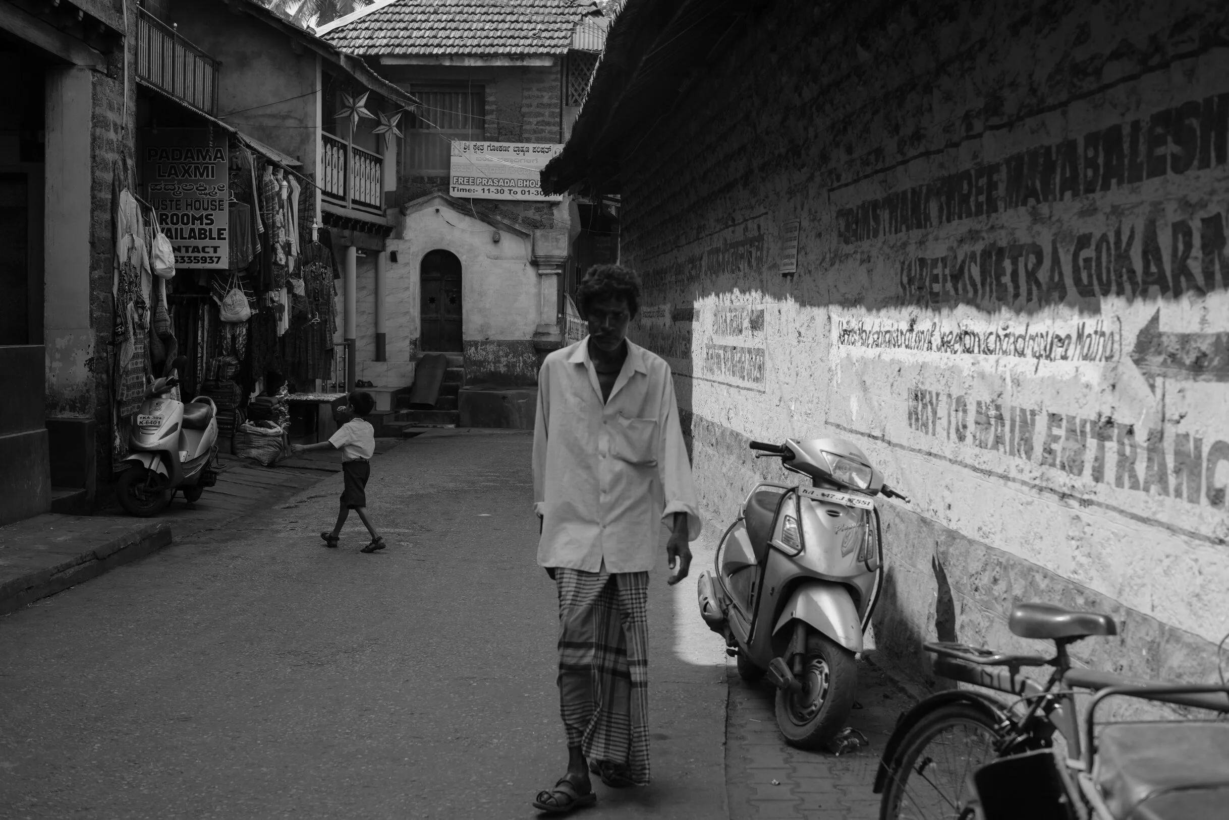 Gokarna monochrome-18.jpg