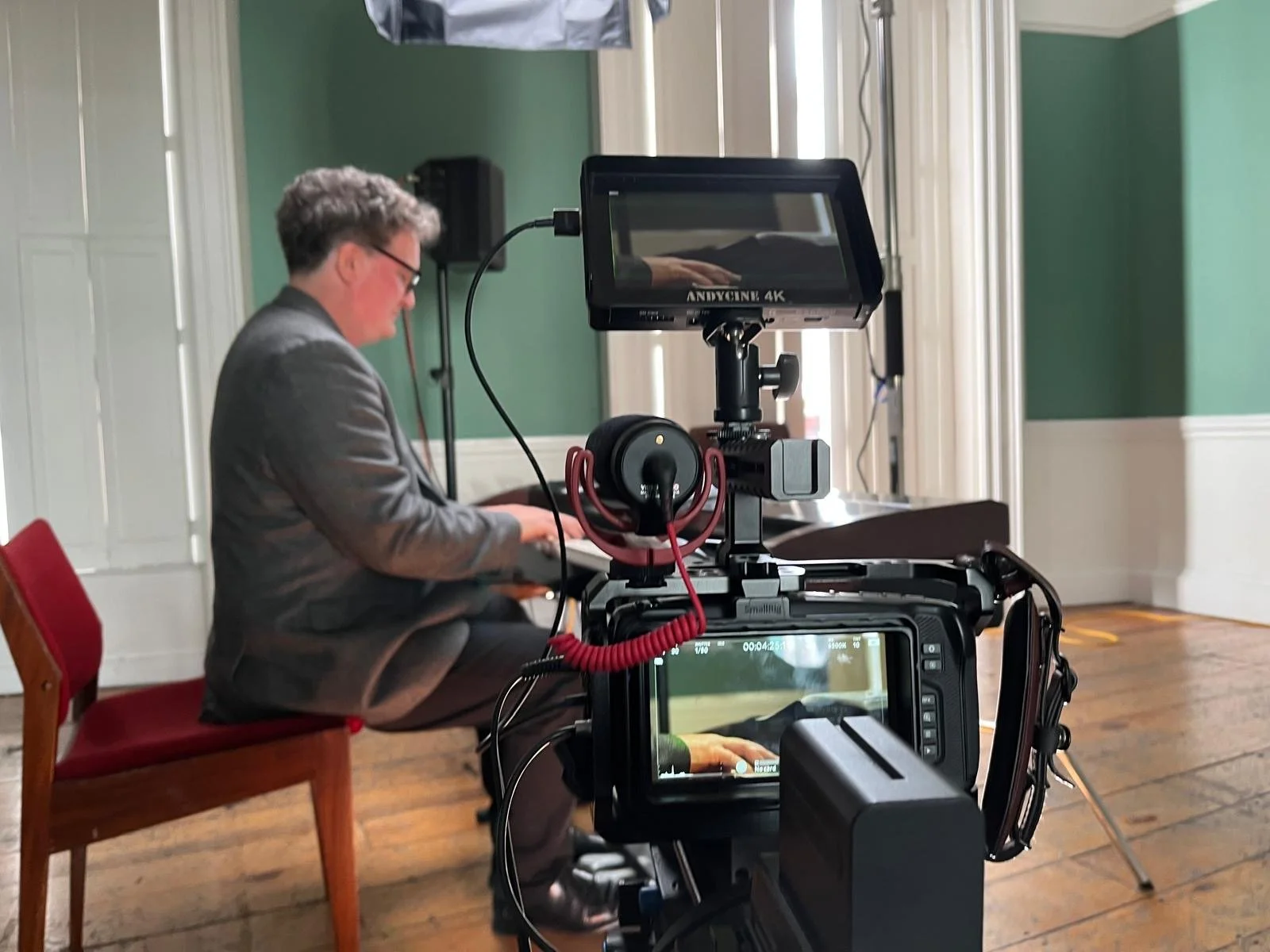 e201a2c2-24d6-4cf8-98cb-33c6af69285e 4.JPG (Copy)