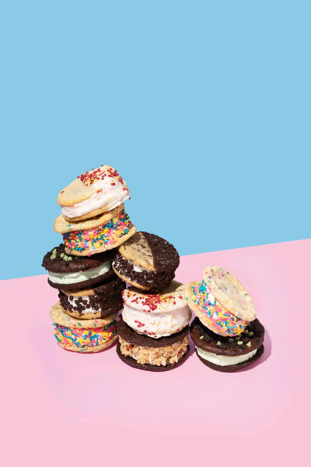 ice-cream-sandwich-cart-little-ladies-soft-serve
