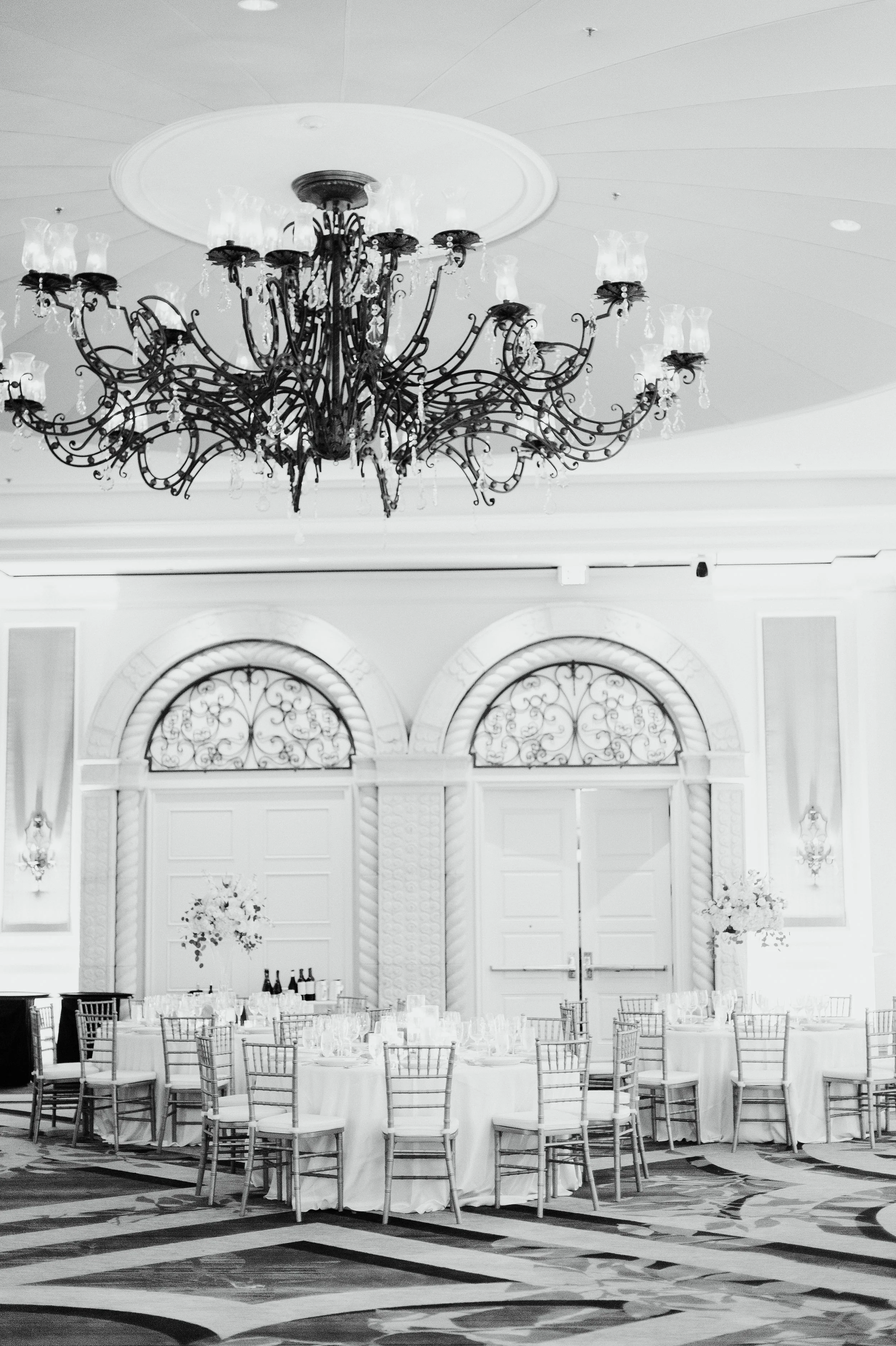 REC_7030BW.jpg