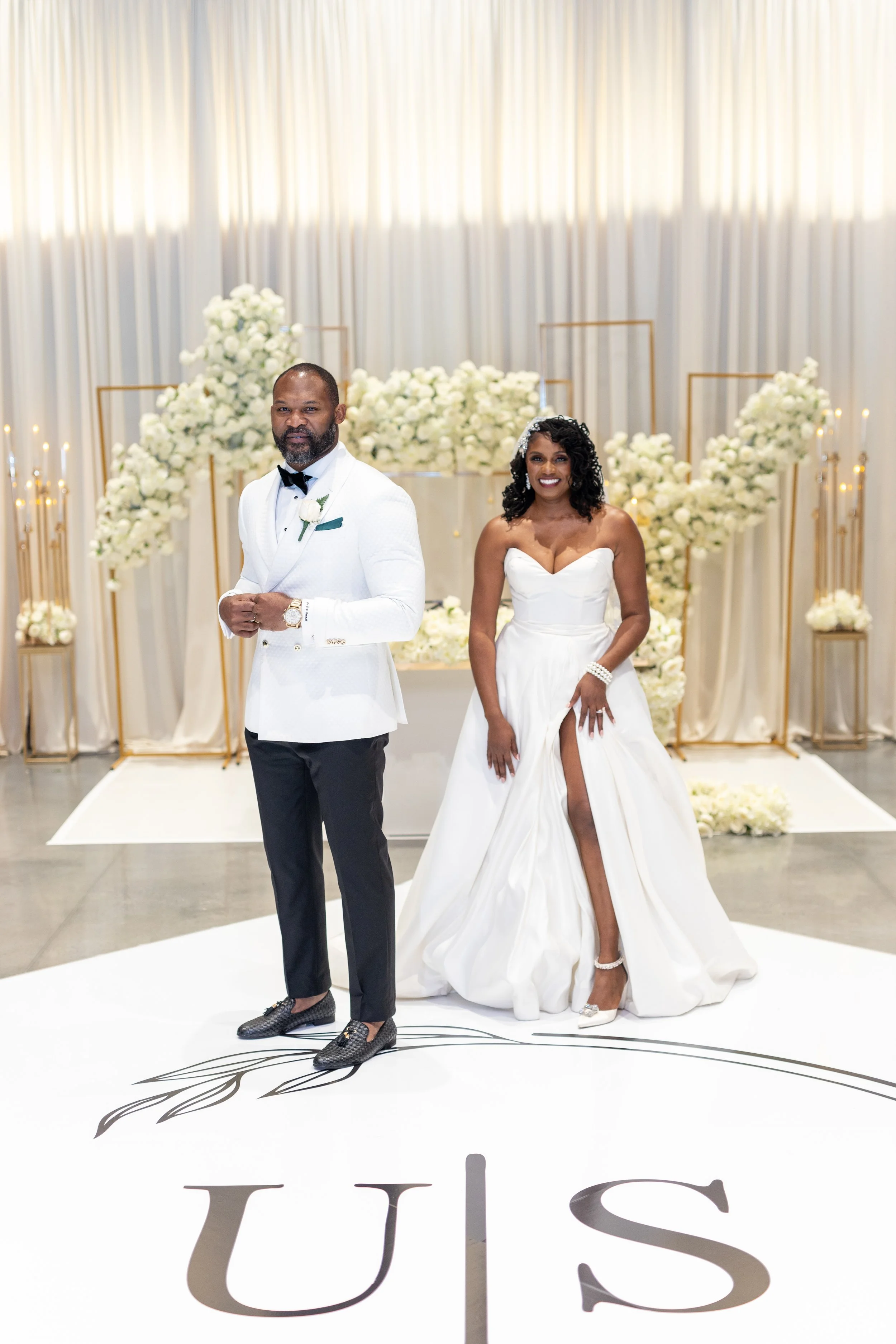 MaxwellJennings-Osunde-WhiteWedding-471.jpg