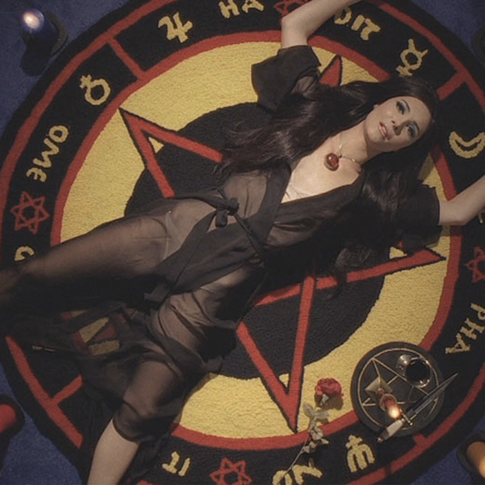 love witch 5.png