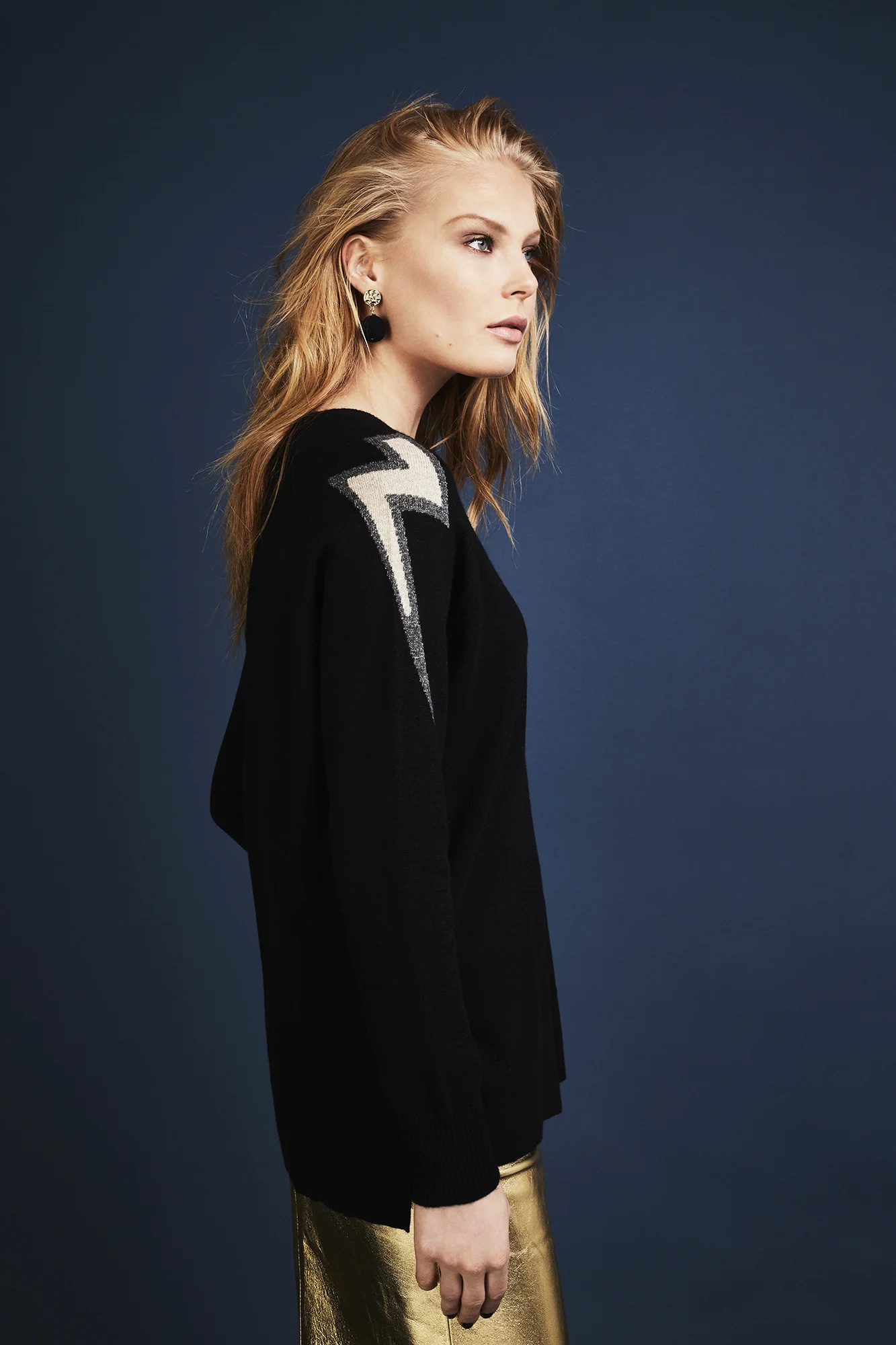 10_ESME_LIGHTNING_SLEEVE_039.jpg