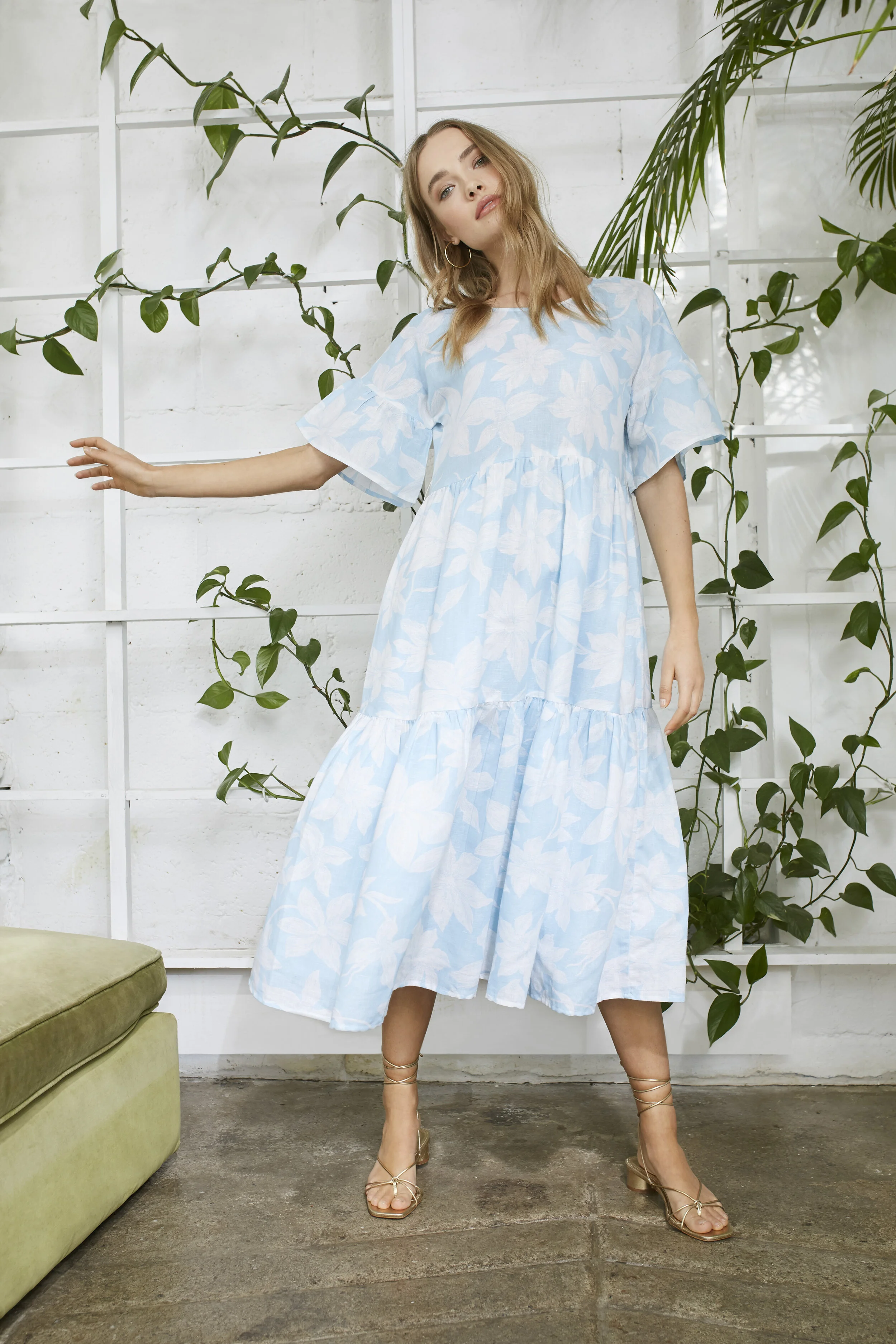 S09_Hibiscus_Dress_002.jpg