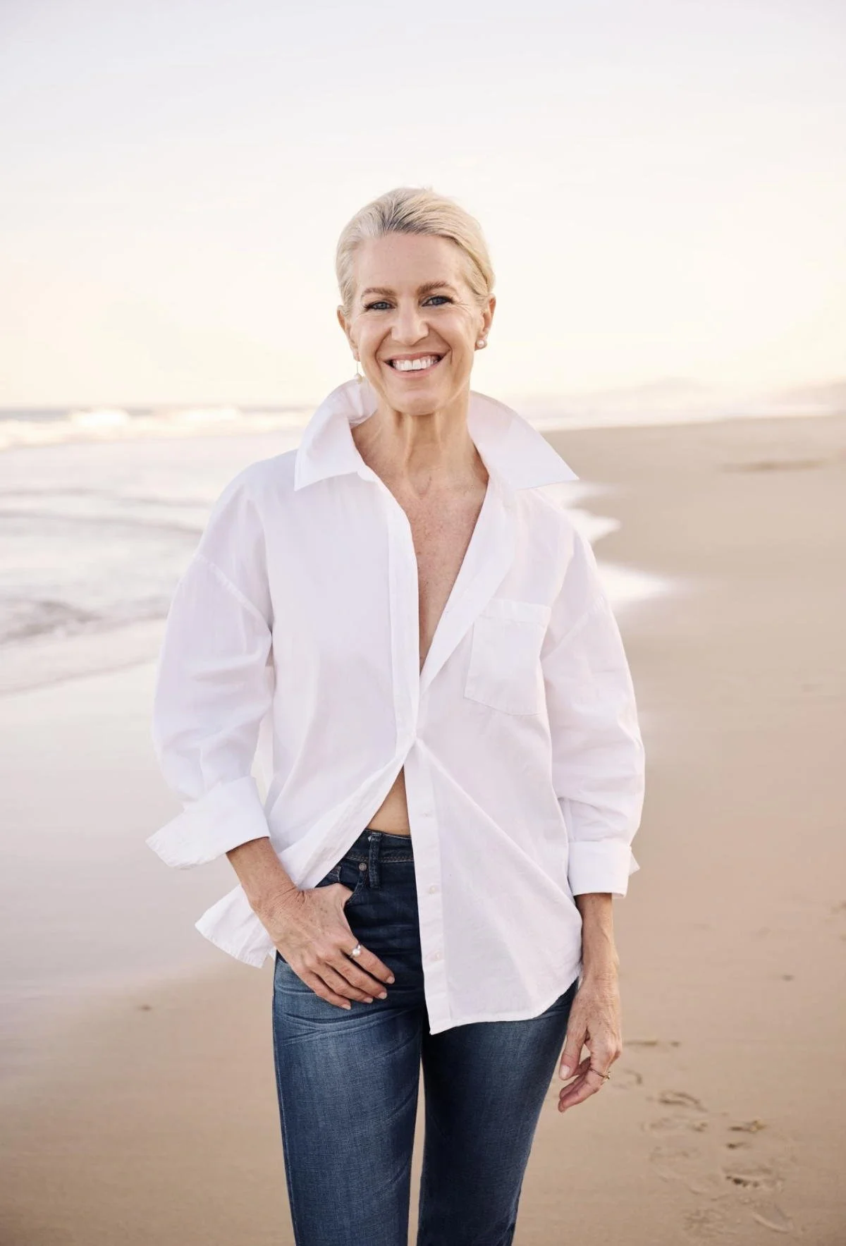 LESLEY DAWN CLOUGH Model Imagery.jpg