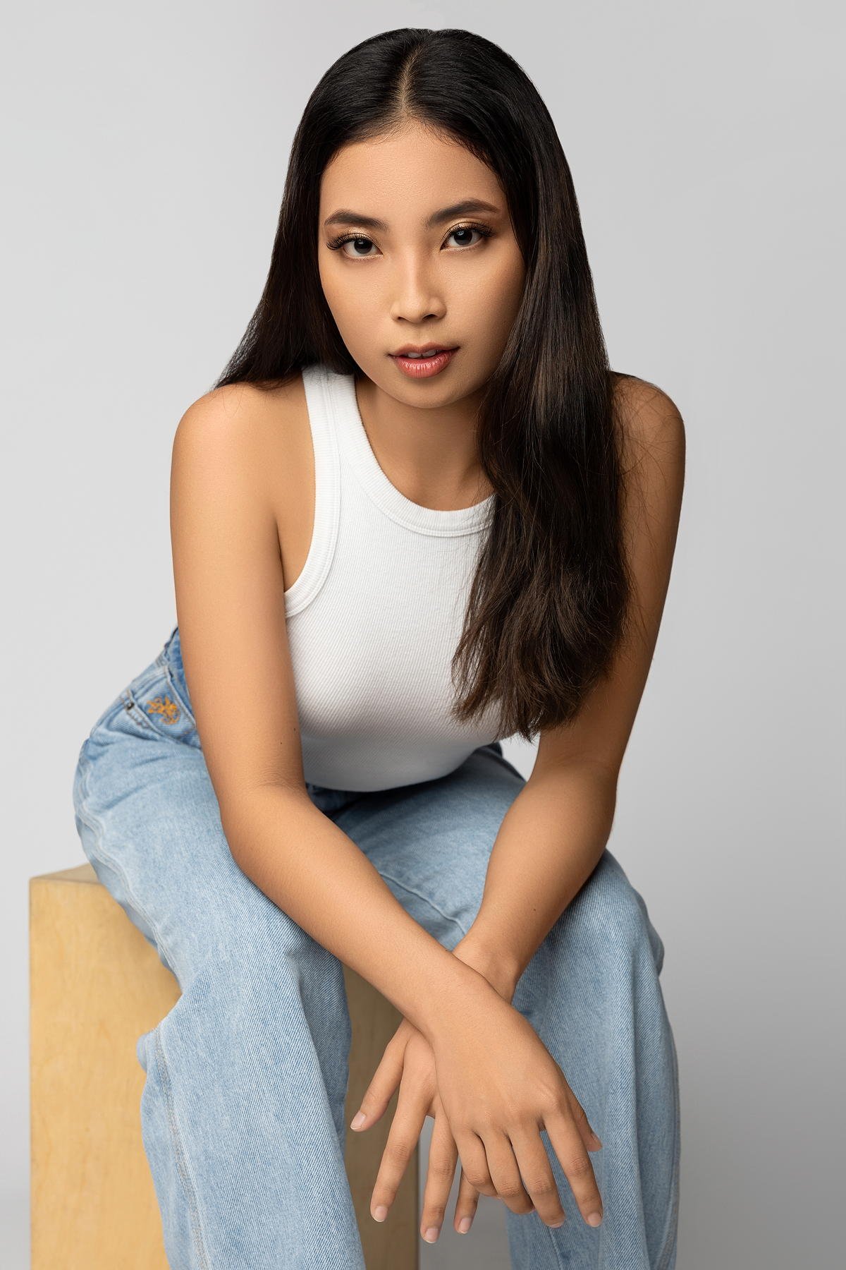 KAMONNET NAKKHUNTHOD Model Imagery 10-04-2025 11_04_40_110.jpg