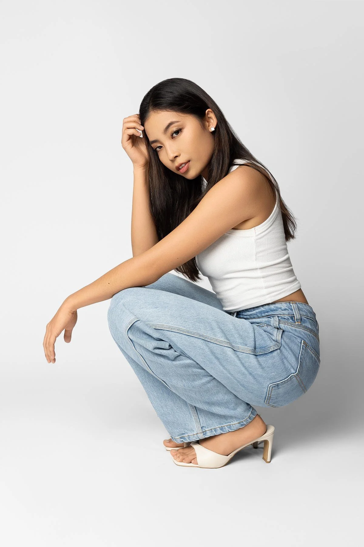 KAMONNET NAKKHUNTHOD Model Imagery 10-04-2025 11_04_42_905.jpg