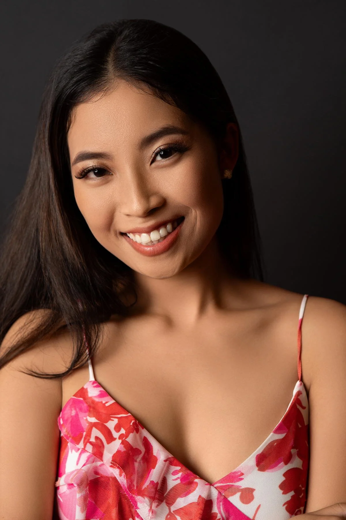 KAMONNET NAKKHUNTHOD Model Imagery 10-04-2025 11_04_44_331.jpg