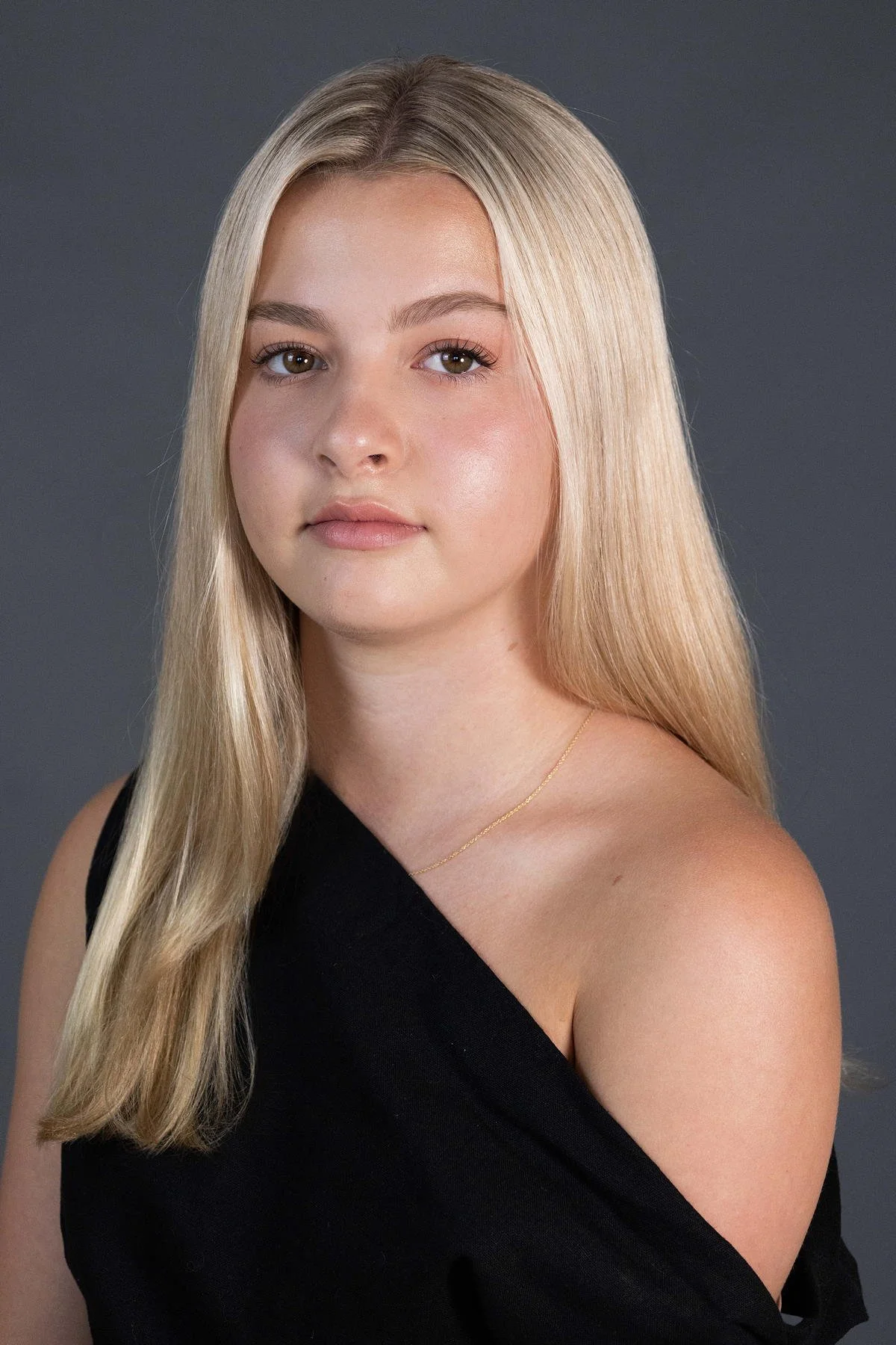 MADELINE MURRAY Model Imagery 19-05-2025 16_37_22_256.jpg