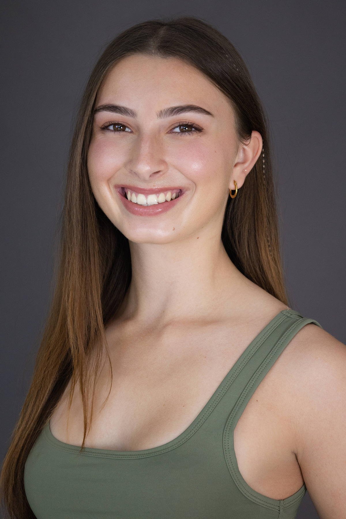 CHLOE BIAVA-BISHOP Model Imagery.jpg