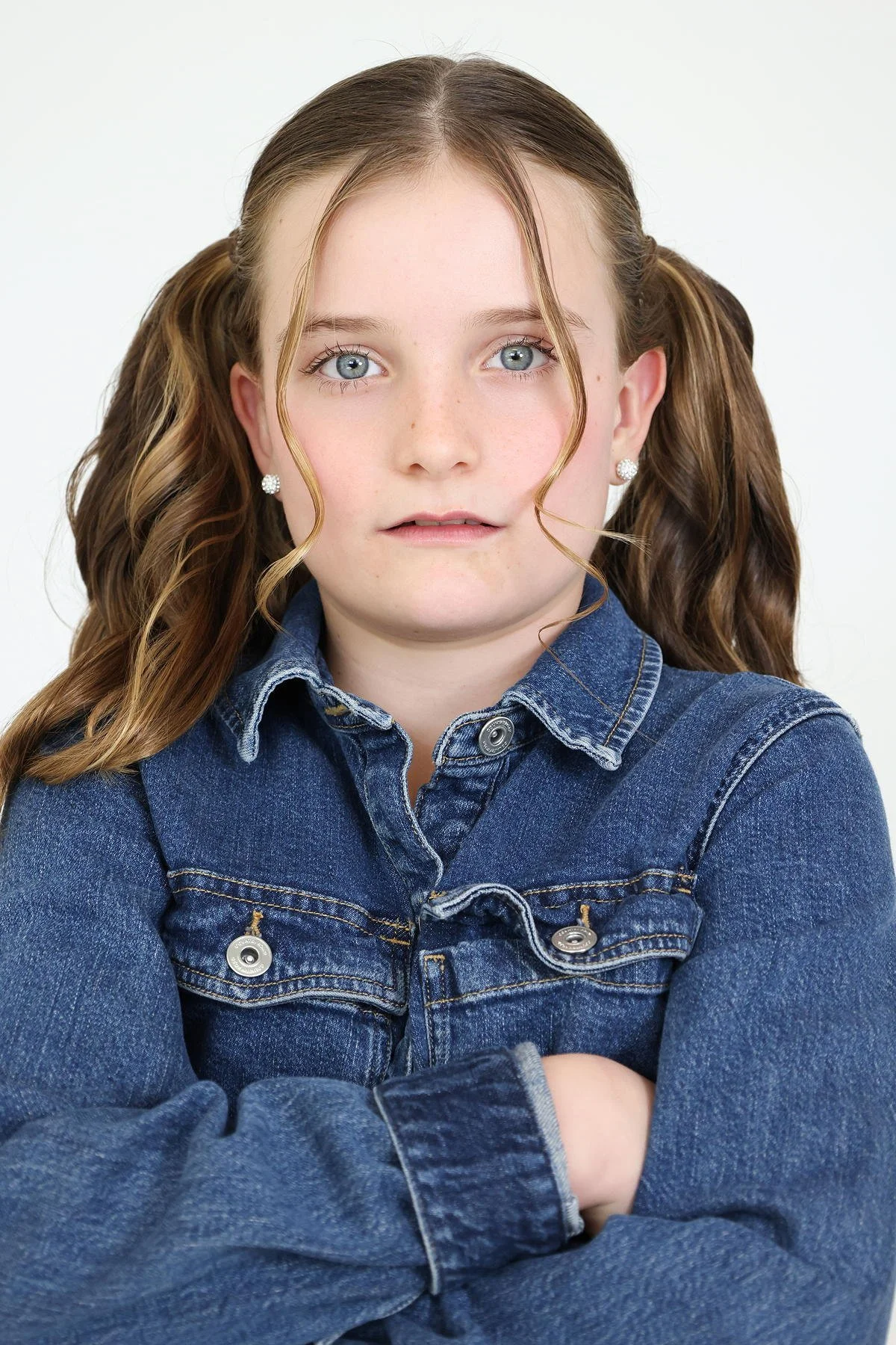 ELYZA SOMMERFELD Model Imagery 27-10-2025 21_19_25_100.jpg