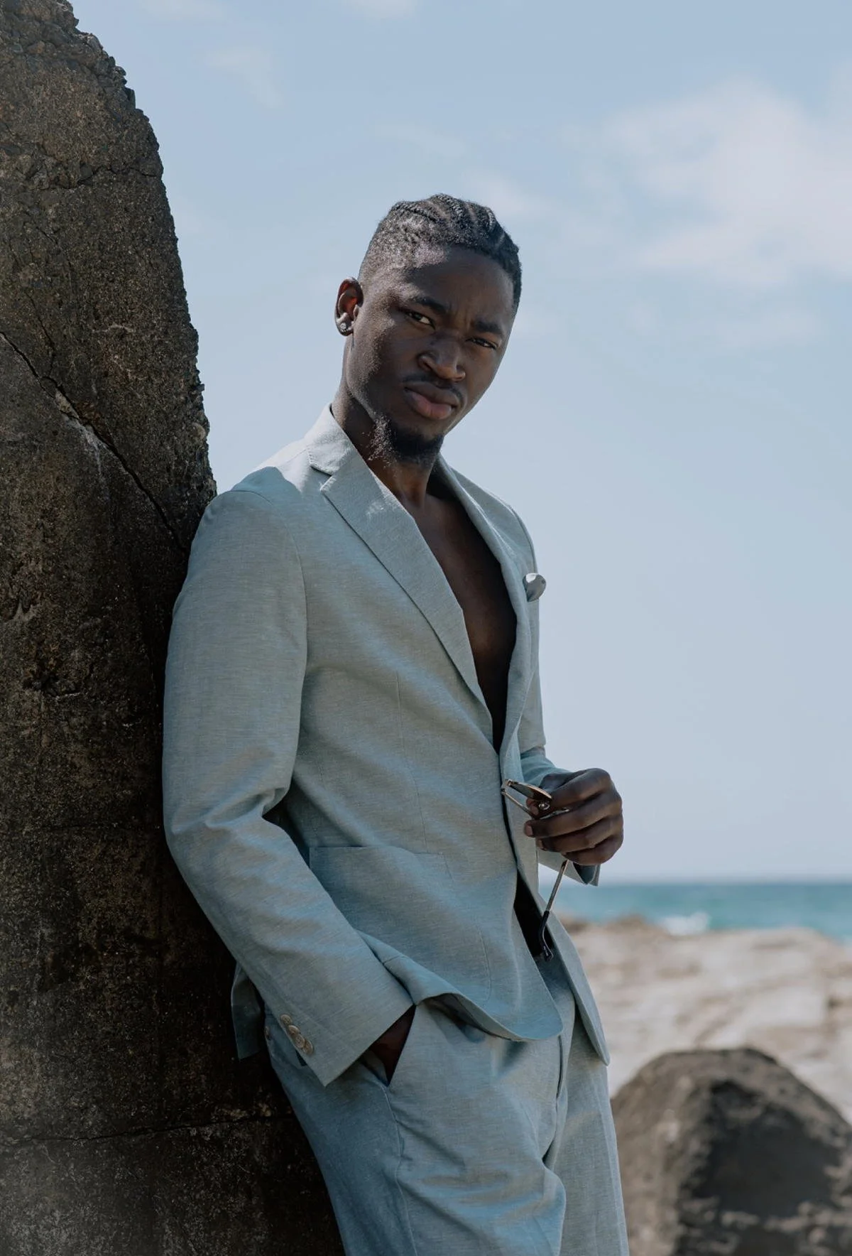 ADOLPHE BAKUKA Model Imagery 30-10-2025 16_49_44_972.jpg