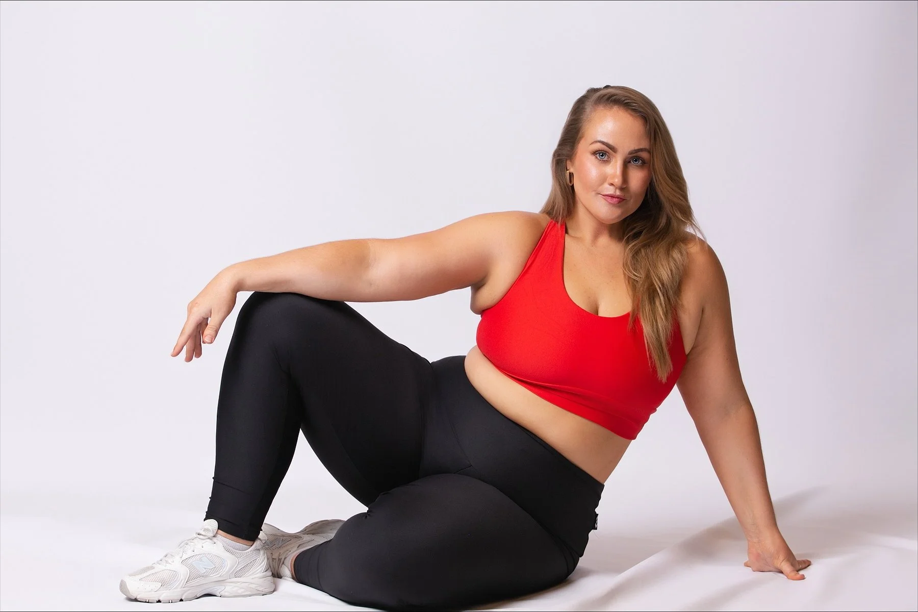 DIMITI STONE Model Imagery 17-03-2026 18_56_40_947.jpg