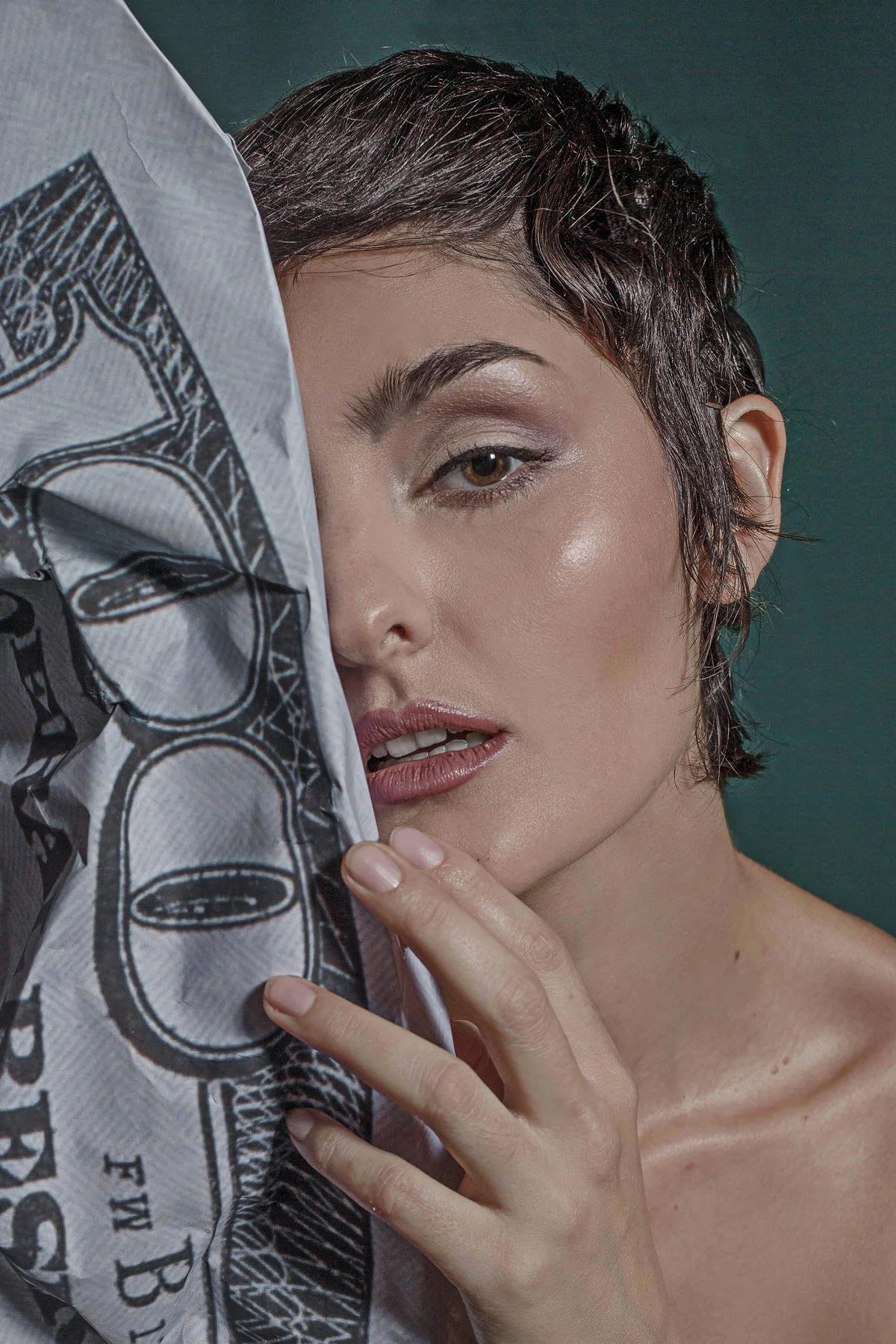 AILIN TOSO Model Imagery 30-01-2026 11_01_20_418.jpg