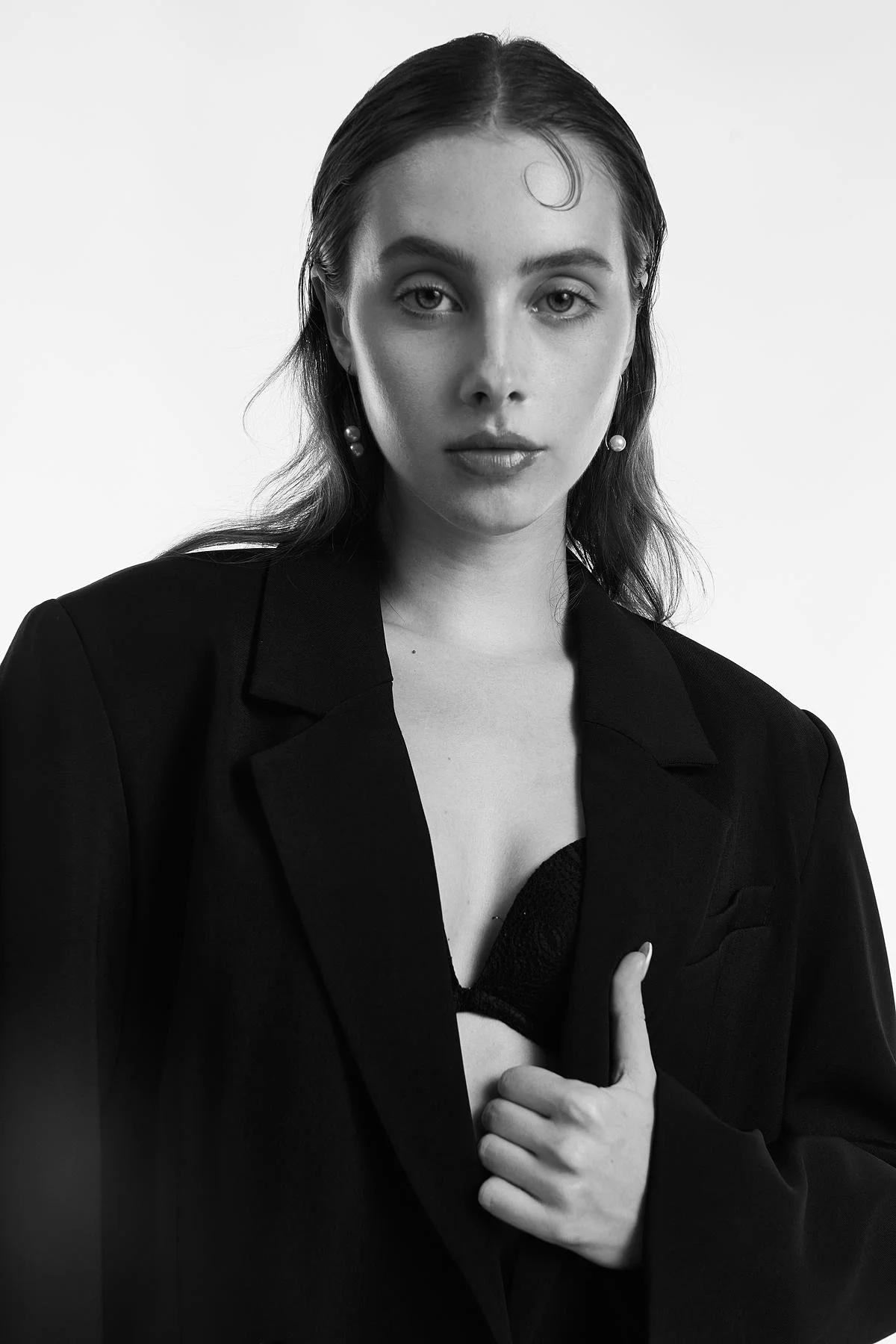 SUMMER GUORDE Model Imagery 03-04-2026 18_16_46_843.jpg